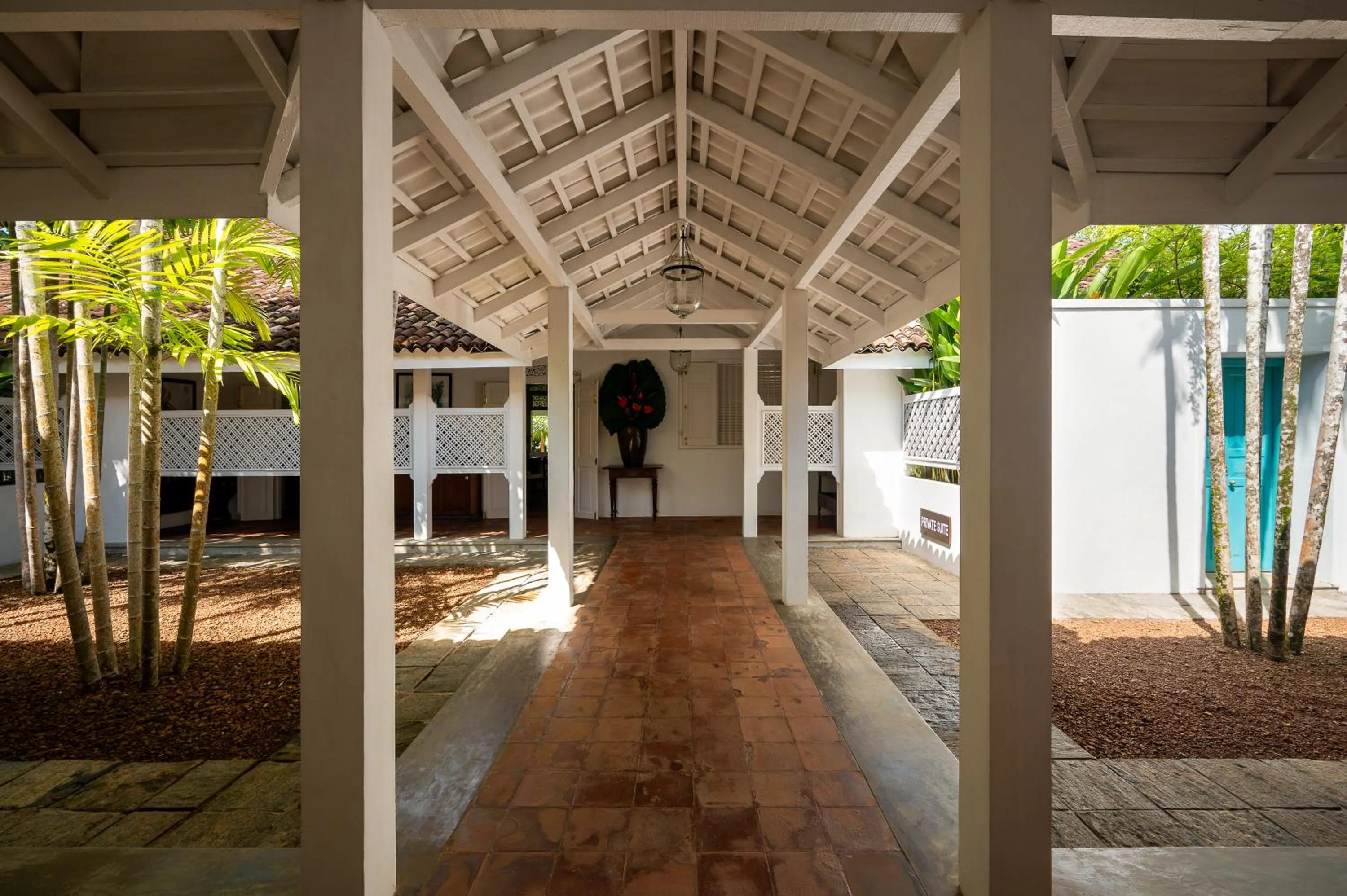 Garden view in Nyne Hotels Rock Villa - Bentota