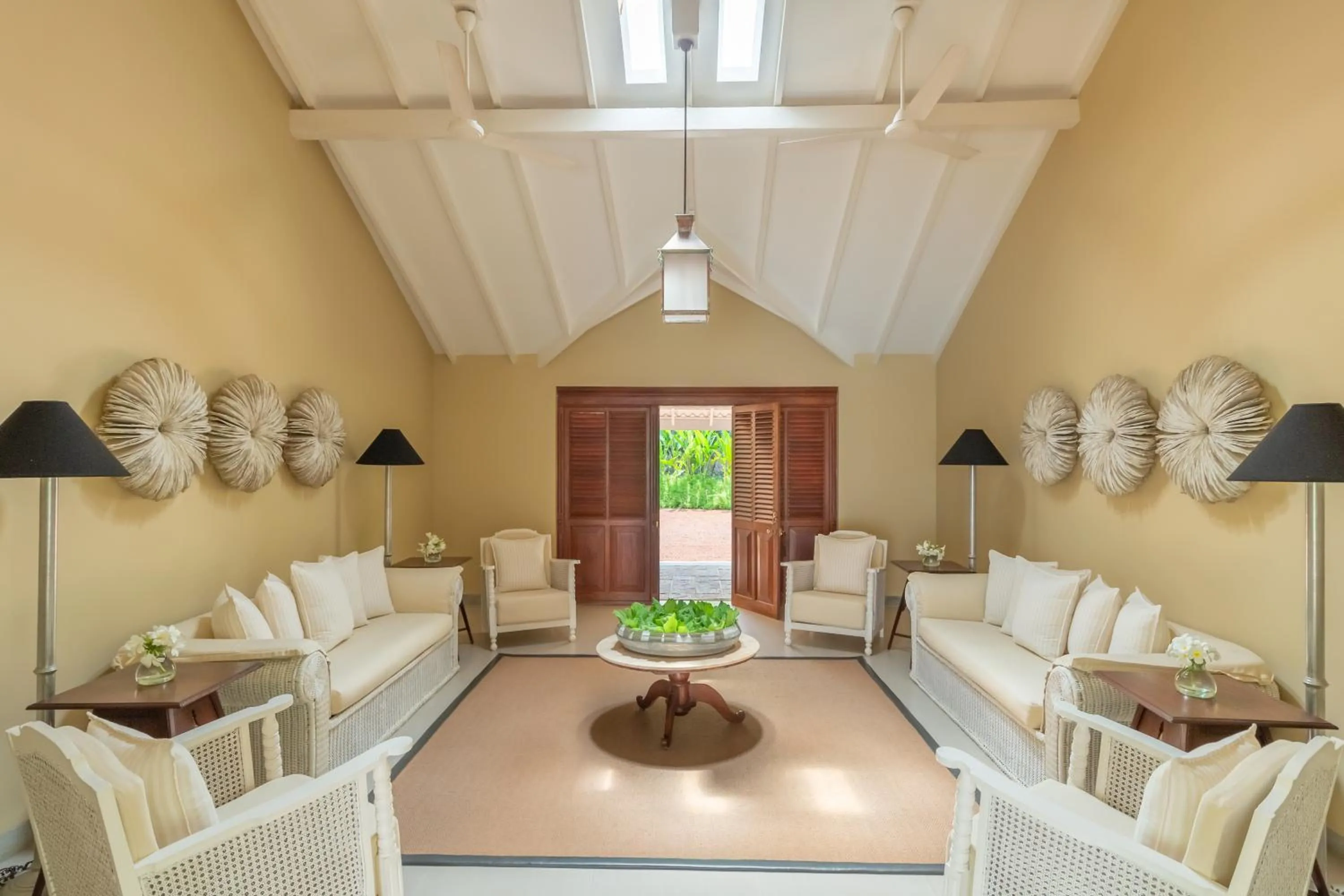 Facade/entrance in Nyne Hotels Rock Villa - Bentota