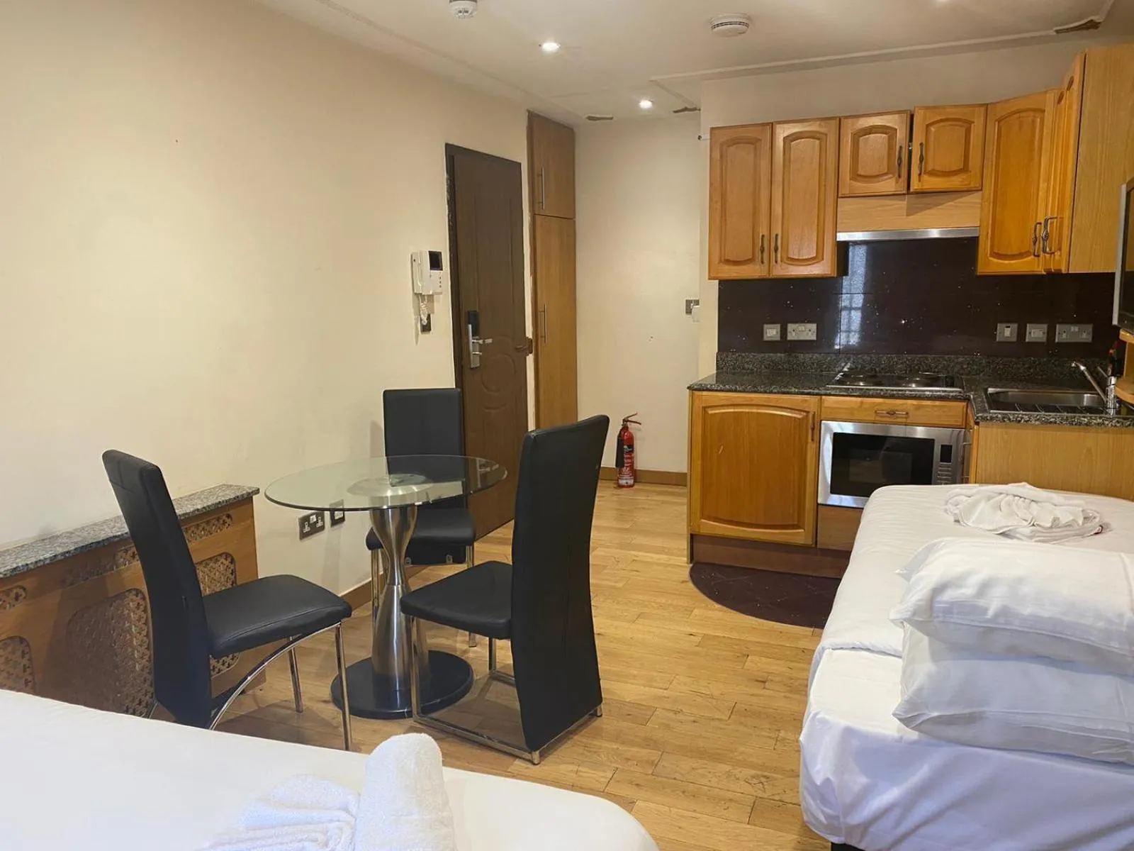 Bedroom, Bed in MSK Superior