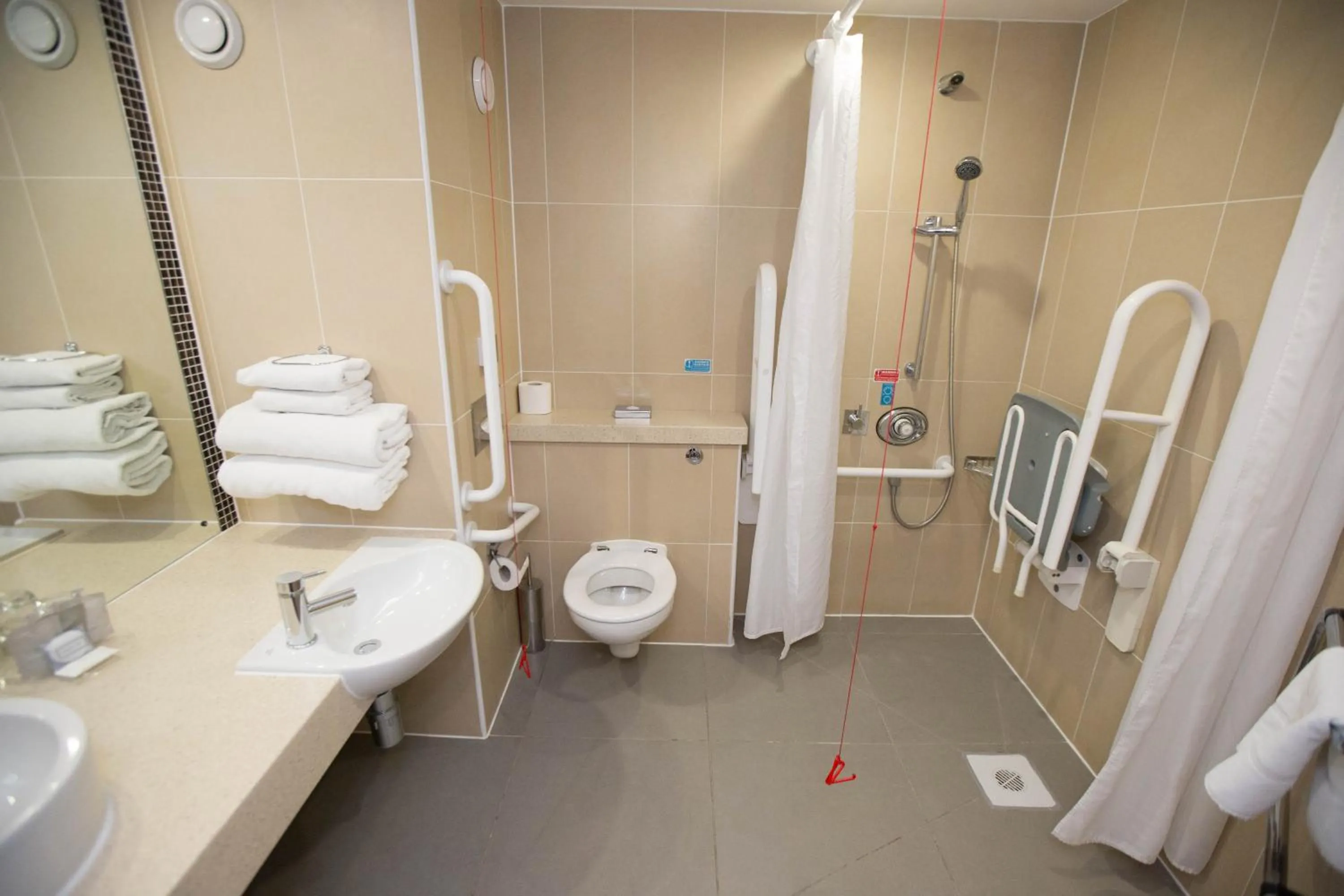 Bathroom in Future Inn Bristol