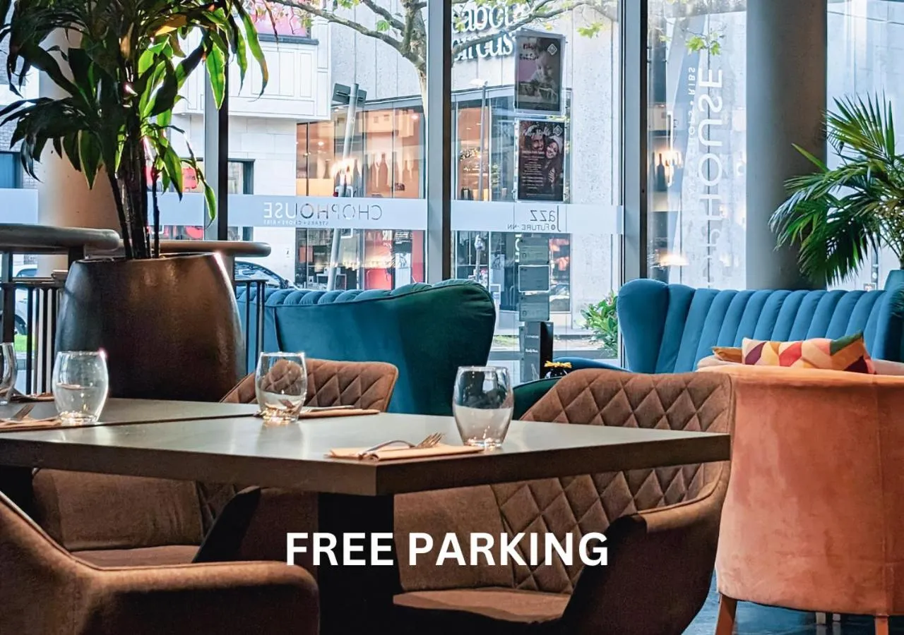 Restaurant/places to eat in Future Inn Bristol