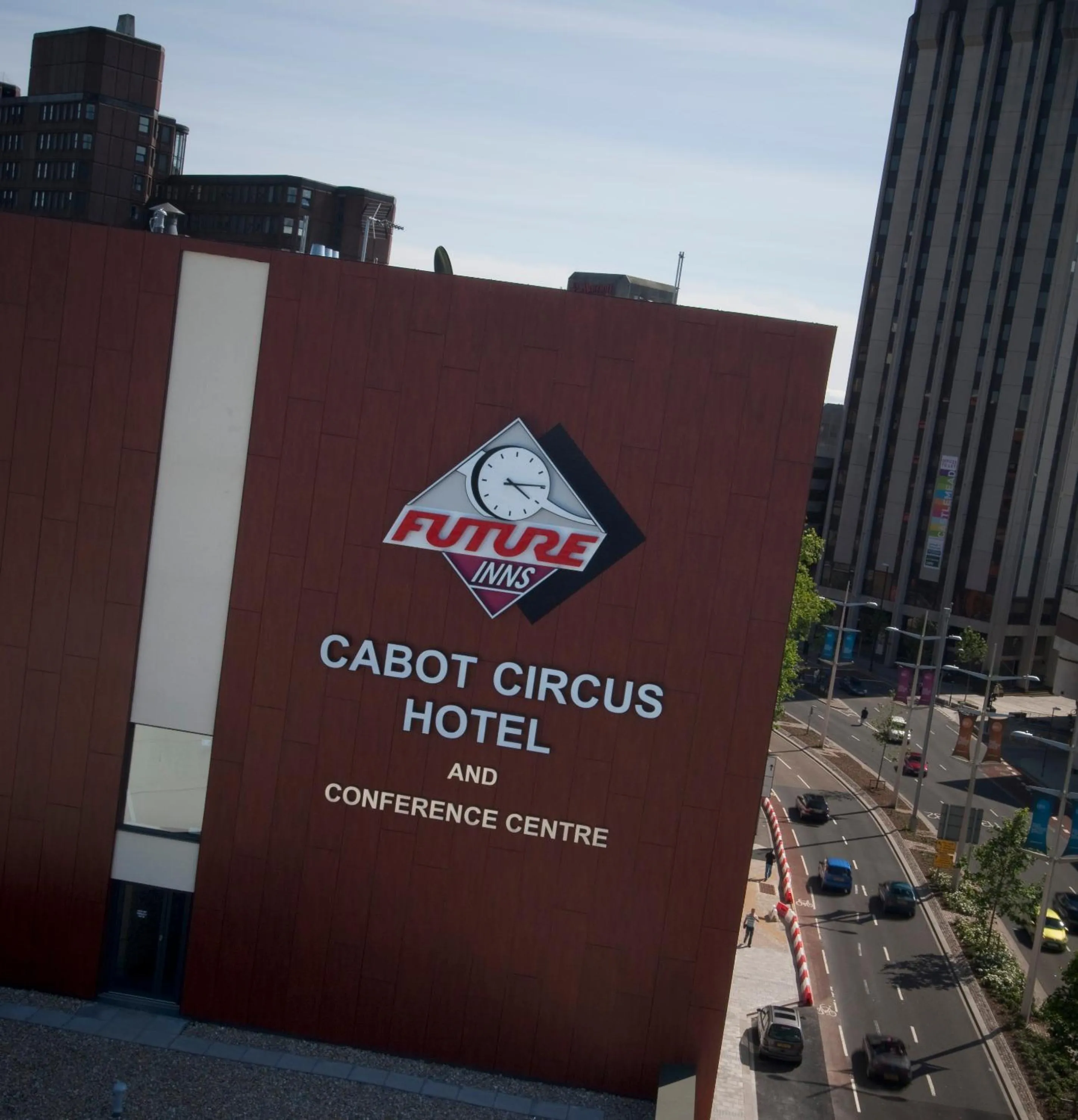Facade/entrance in Future Inn Bristol