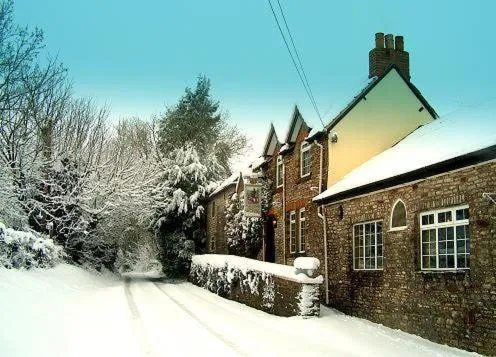 Property building in The Hunters Rest Inn