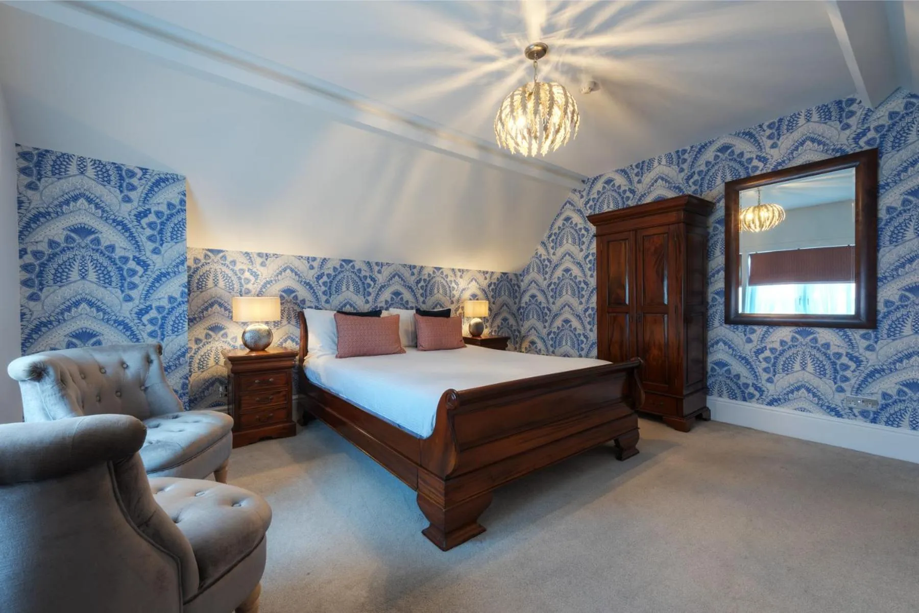 Bed in Florence House Boutique Hotel and Restaurant