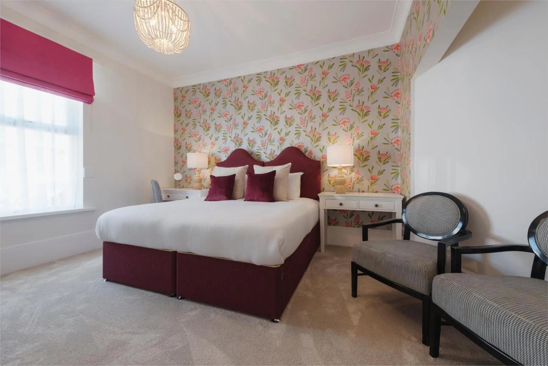 Bed in Florence House Boutique Hotel and Restaurant