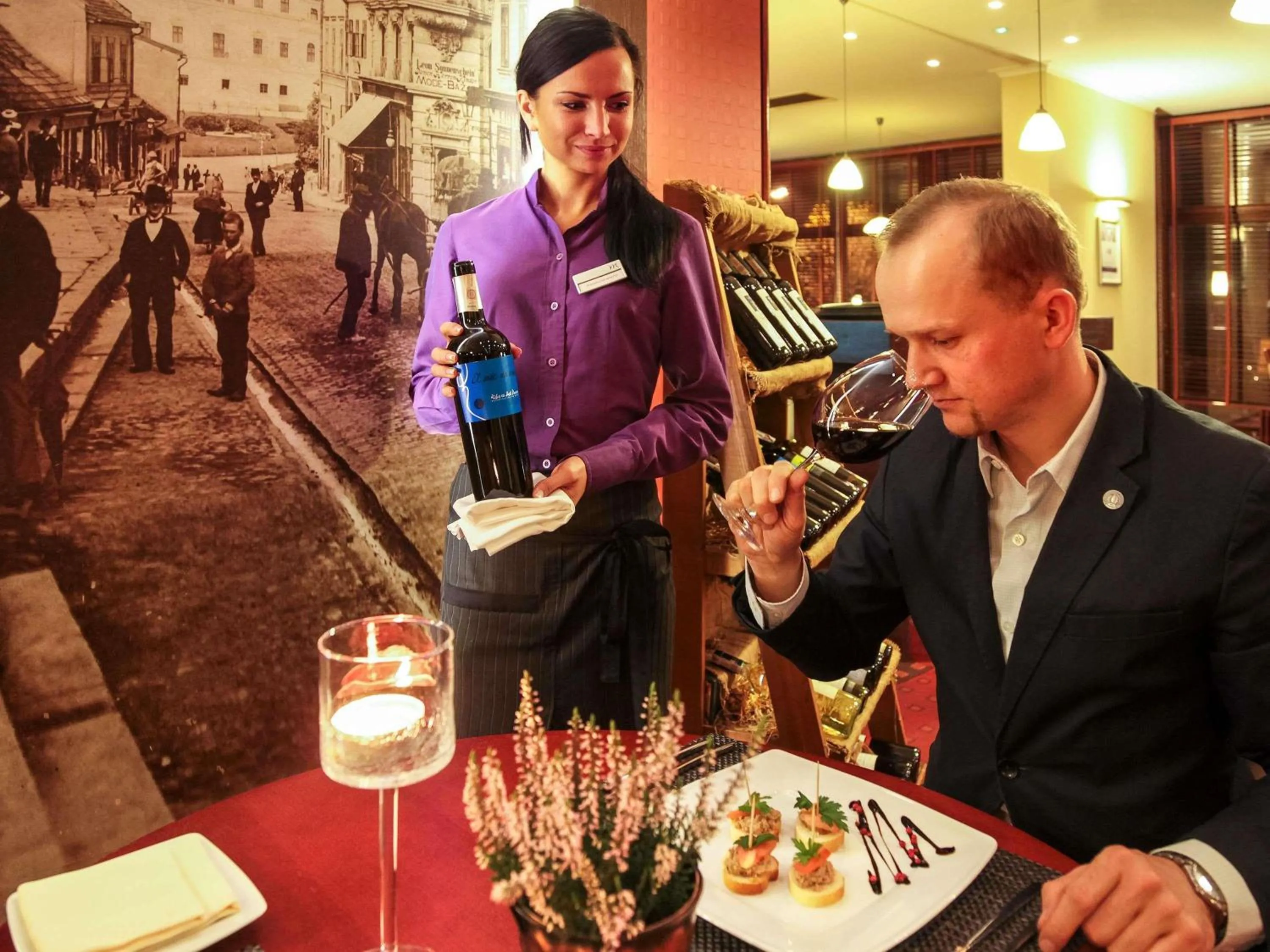 Lounge or bar in Mercure Cieszyn