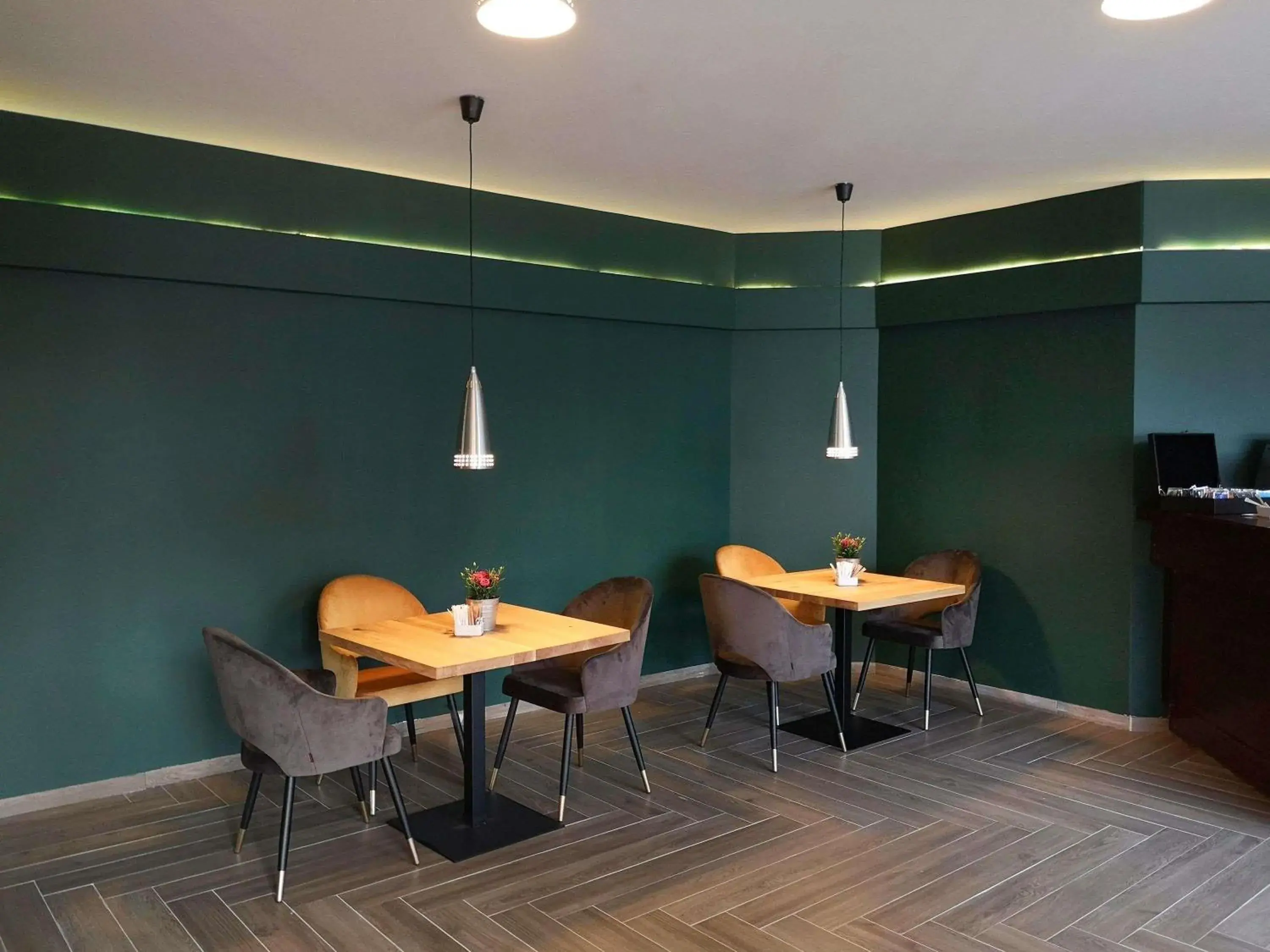 Lounge or bar in Mercure Cieszyn Lounge or bar in Mercure Cieszyn