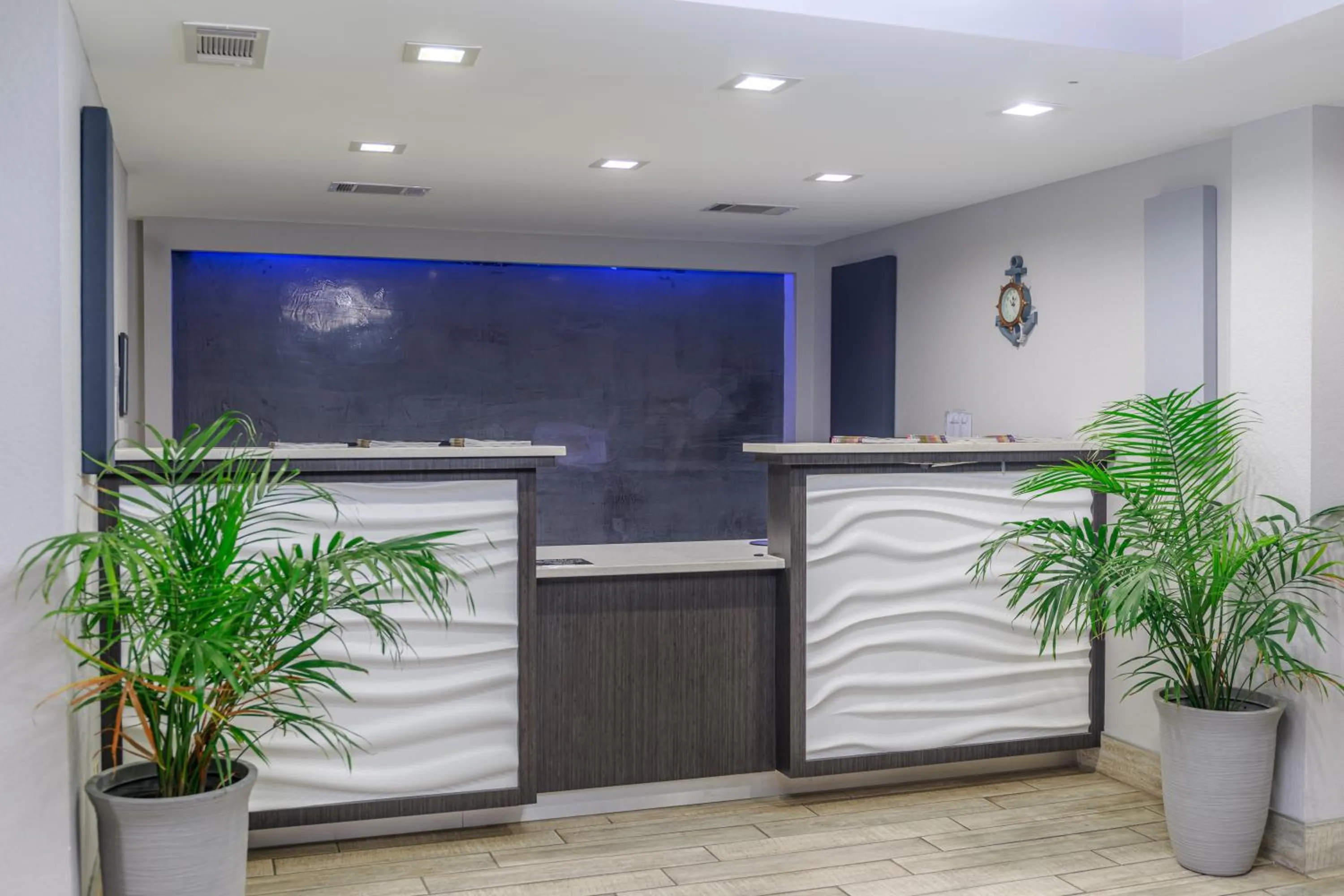 Lobby or reception in Admiral's Inn on Tybee Island