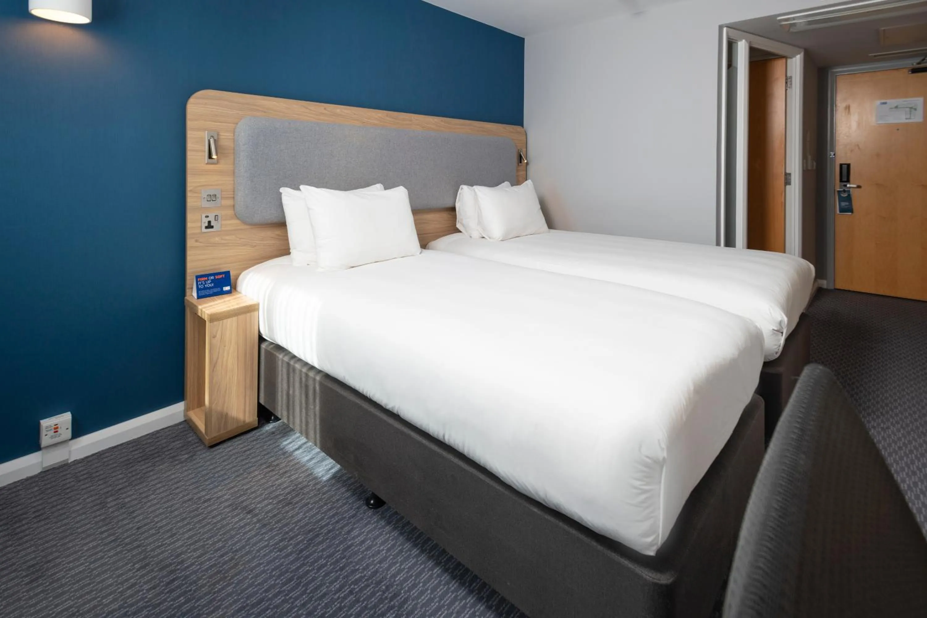 Photo of the whole room, Bed in Holiday Inn Express Swindon City Centre by IHG
