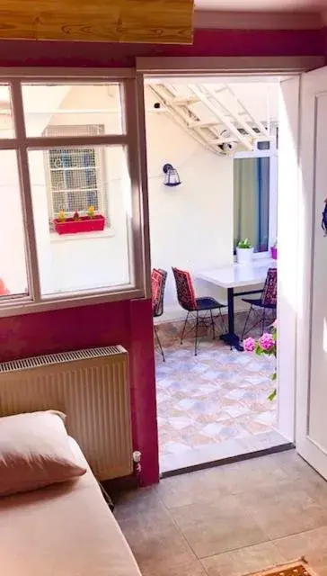 Bed in Ozdemir Pansiyon Bed in Ozdemir Pansiyon