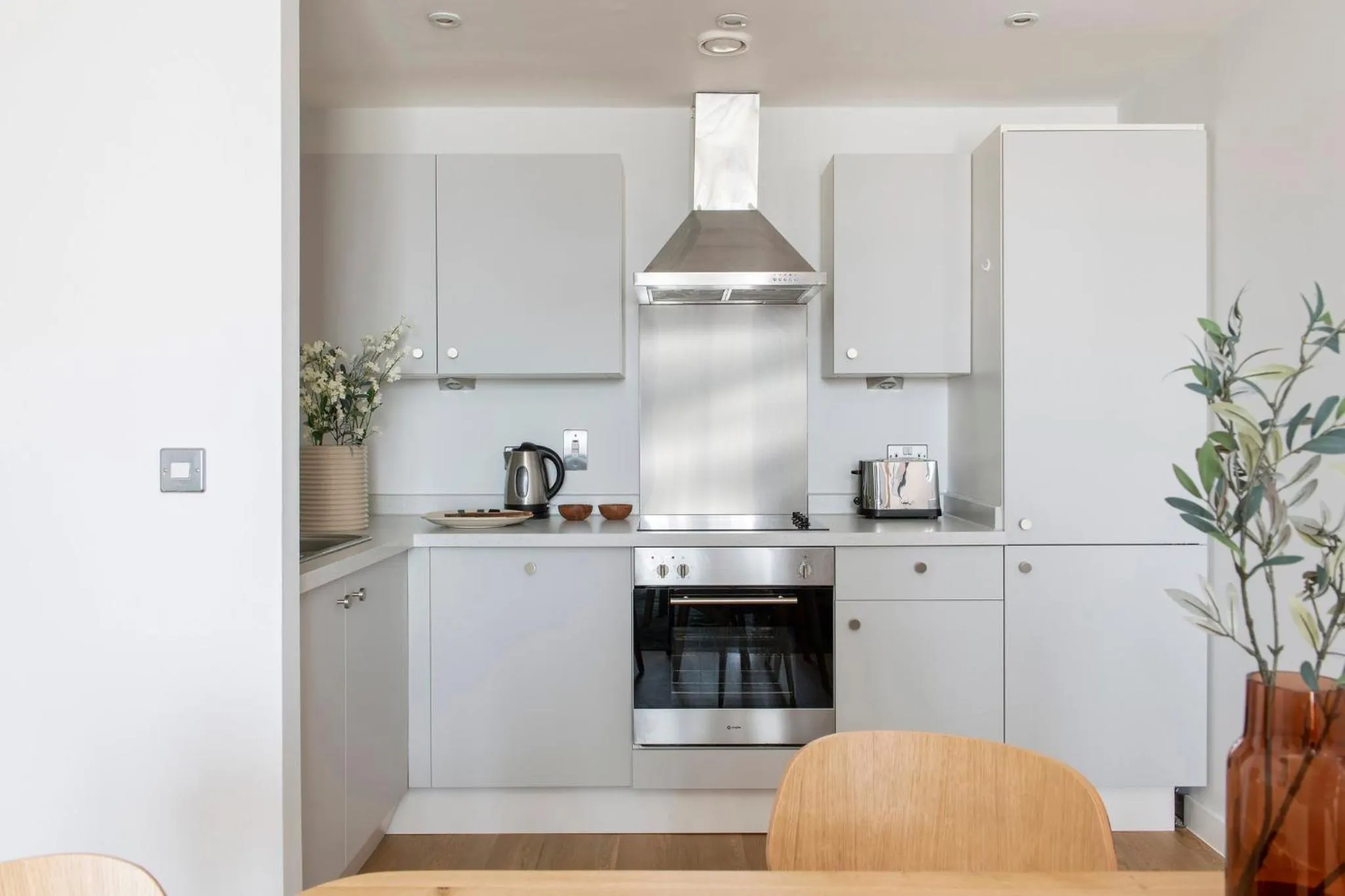 Kitchen or kitchenette in Cove Paradise Street