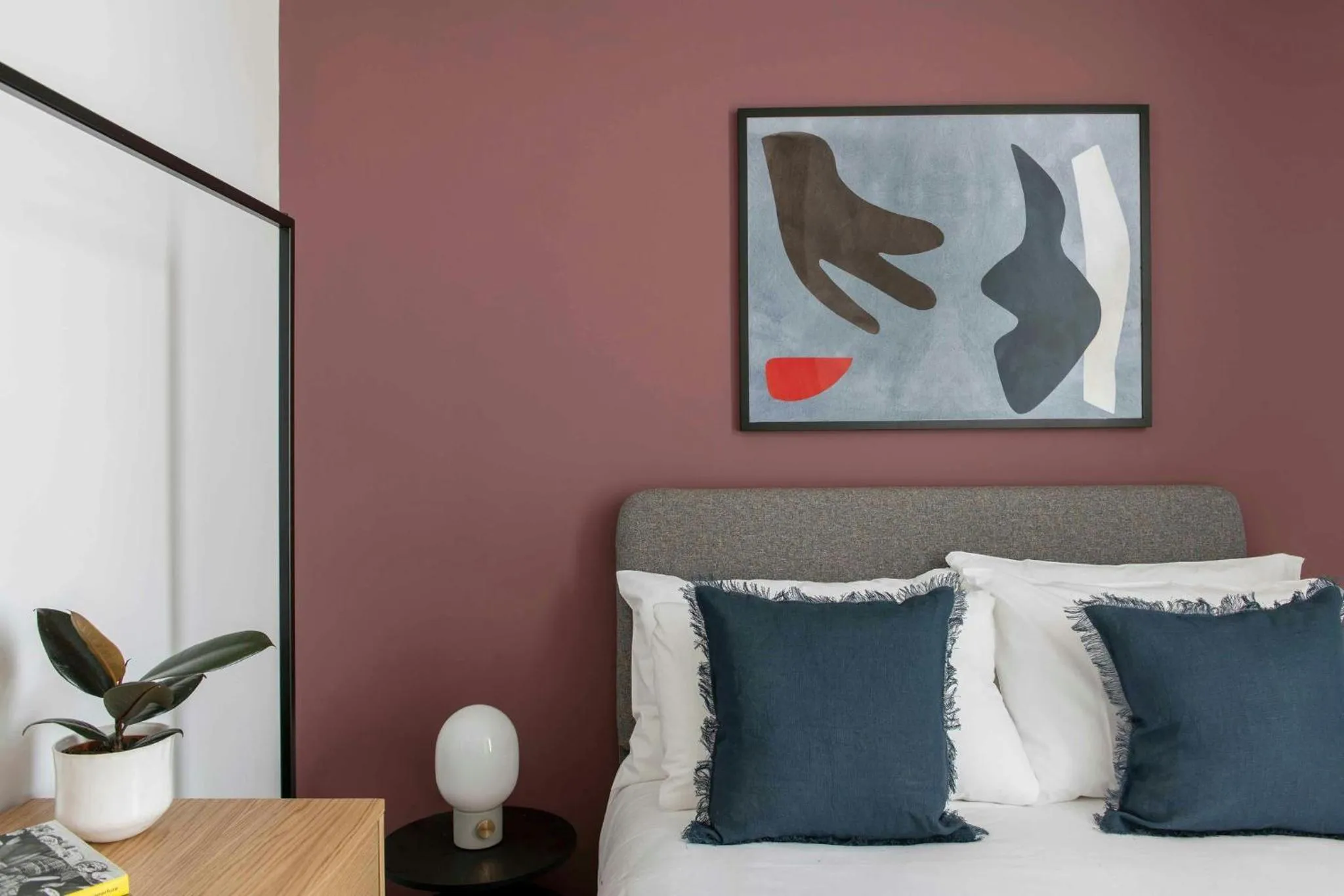 Bedroom, Bed in Cove Paradise Street