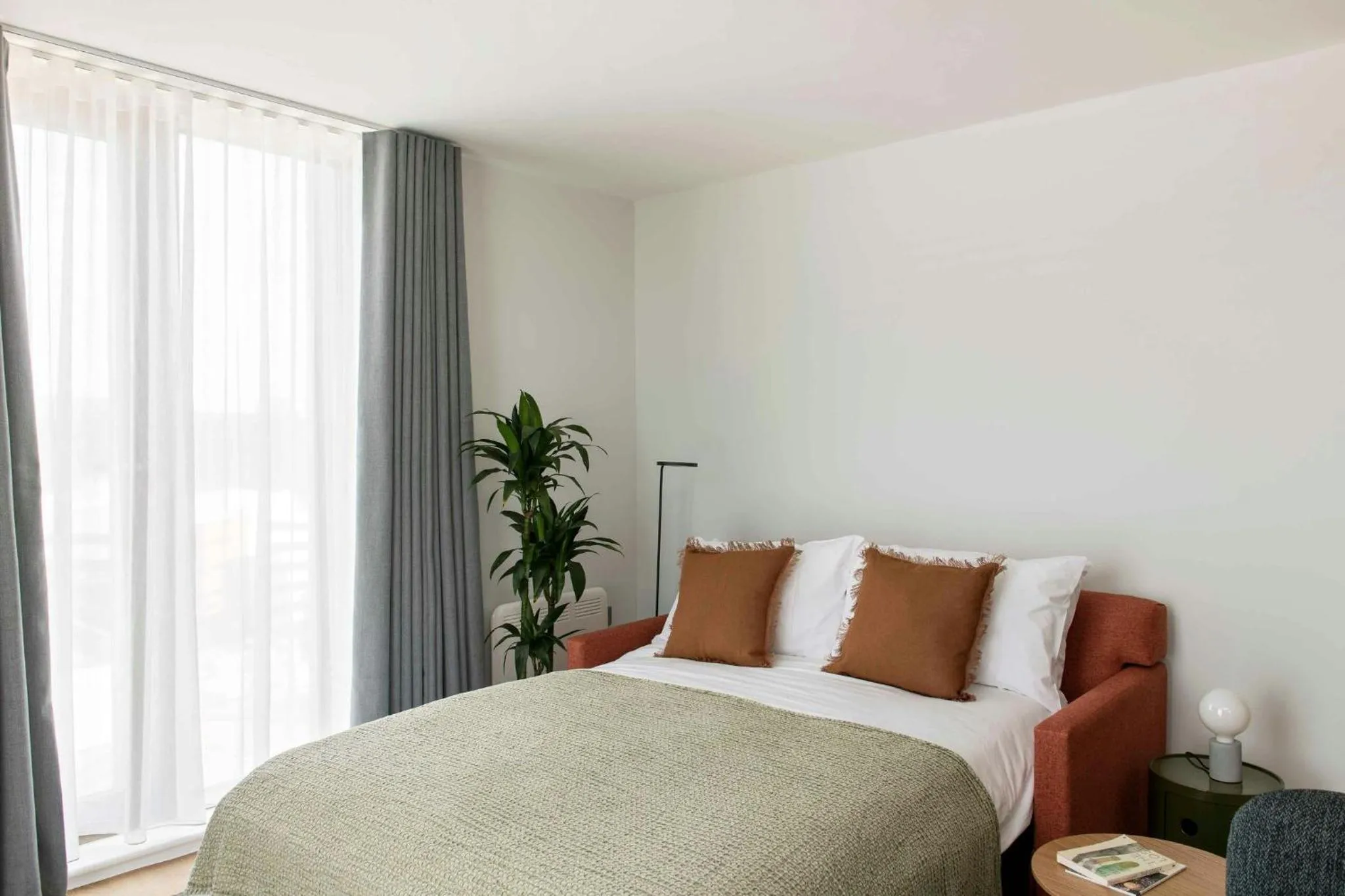 Bedroom, Bed in Cove Paradise Street