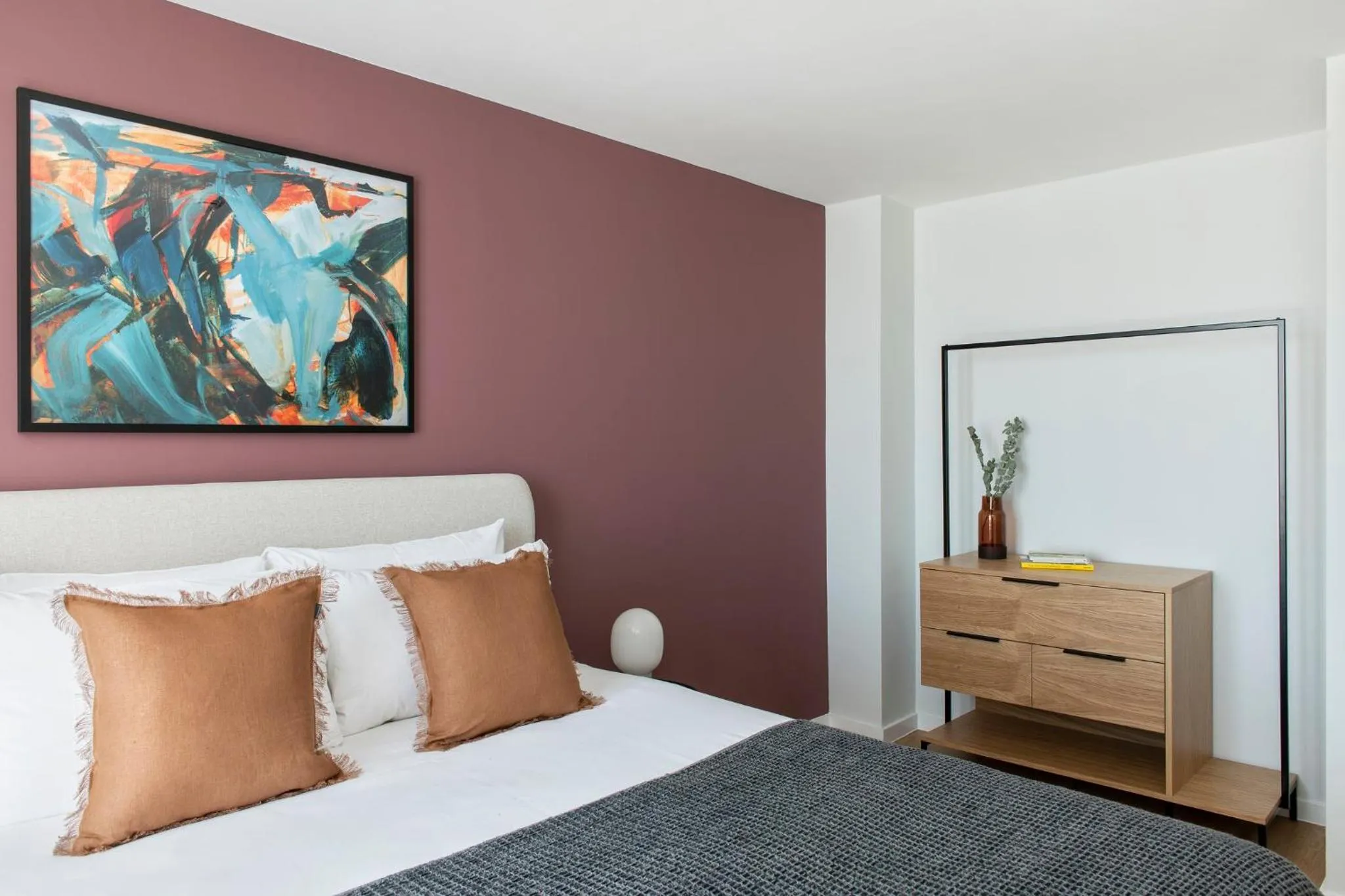 Bedroom, Bed in Cove Paradise Street