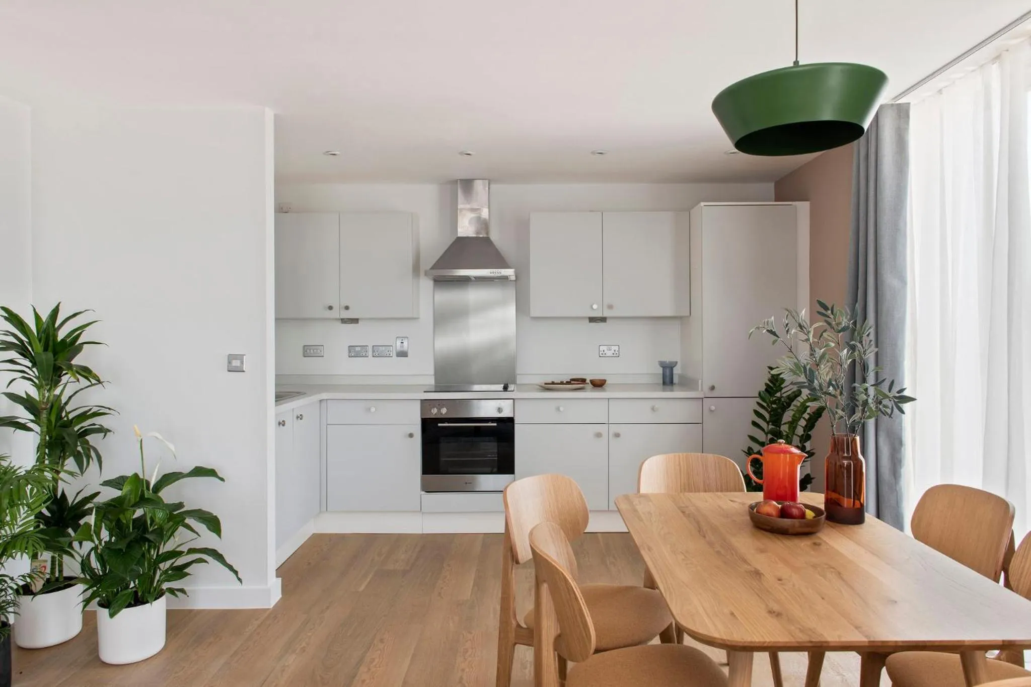 Living room in Cove Paradise Street