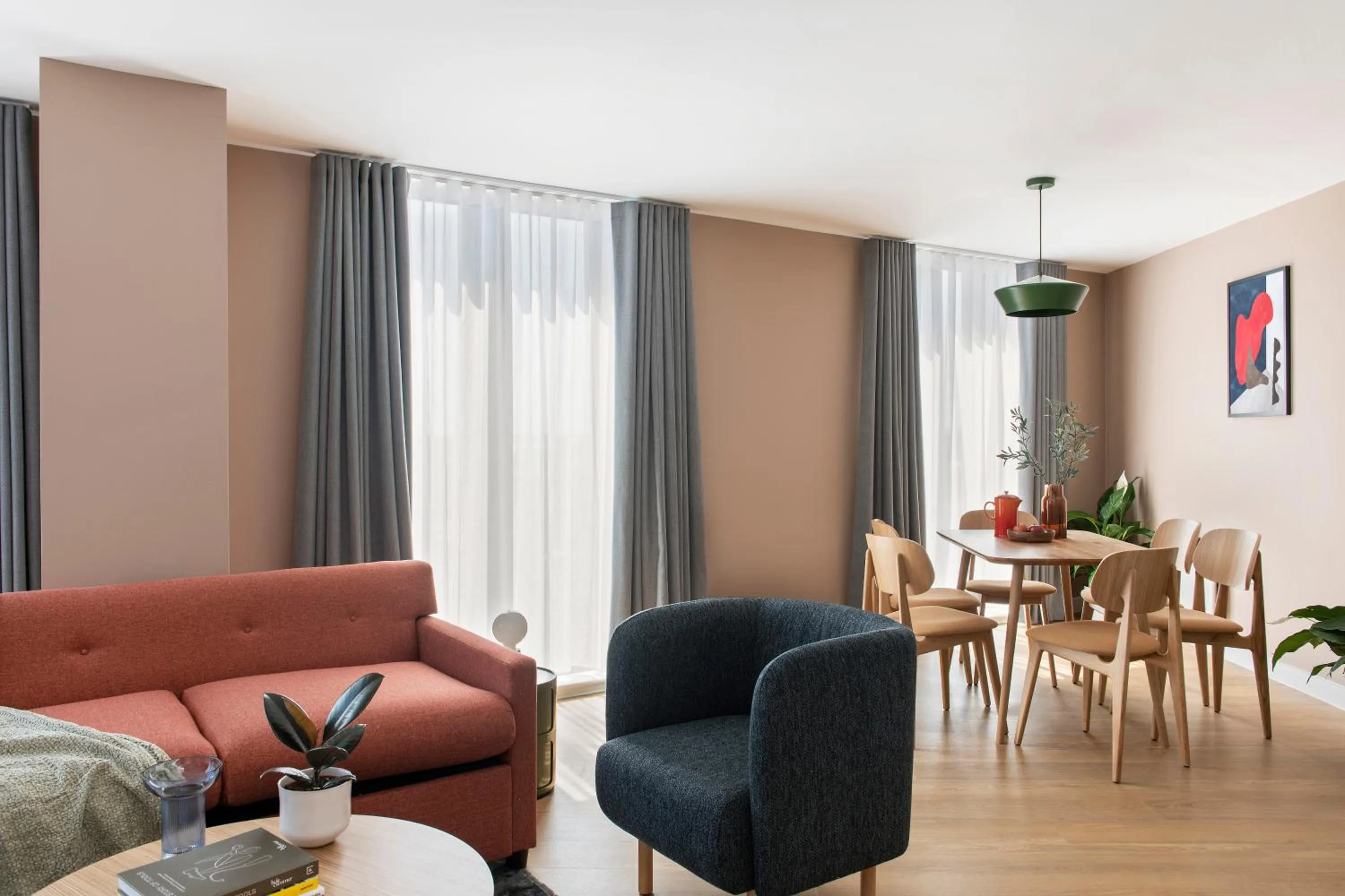 Living room in Cove Paradise Street