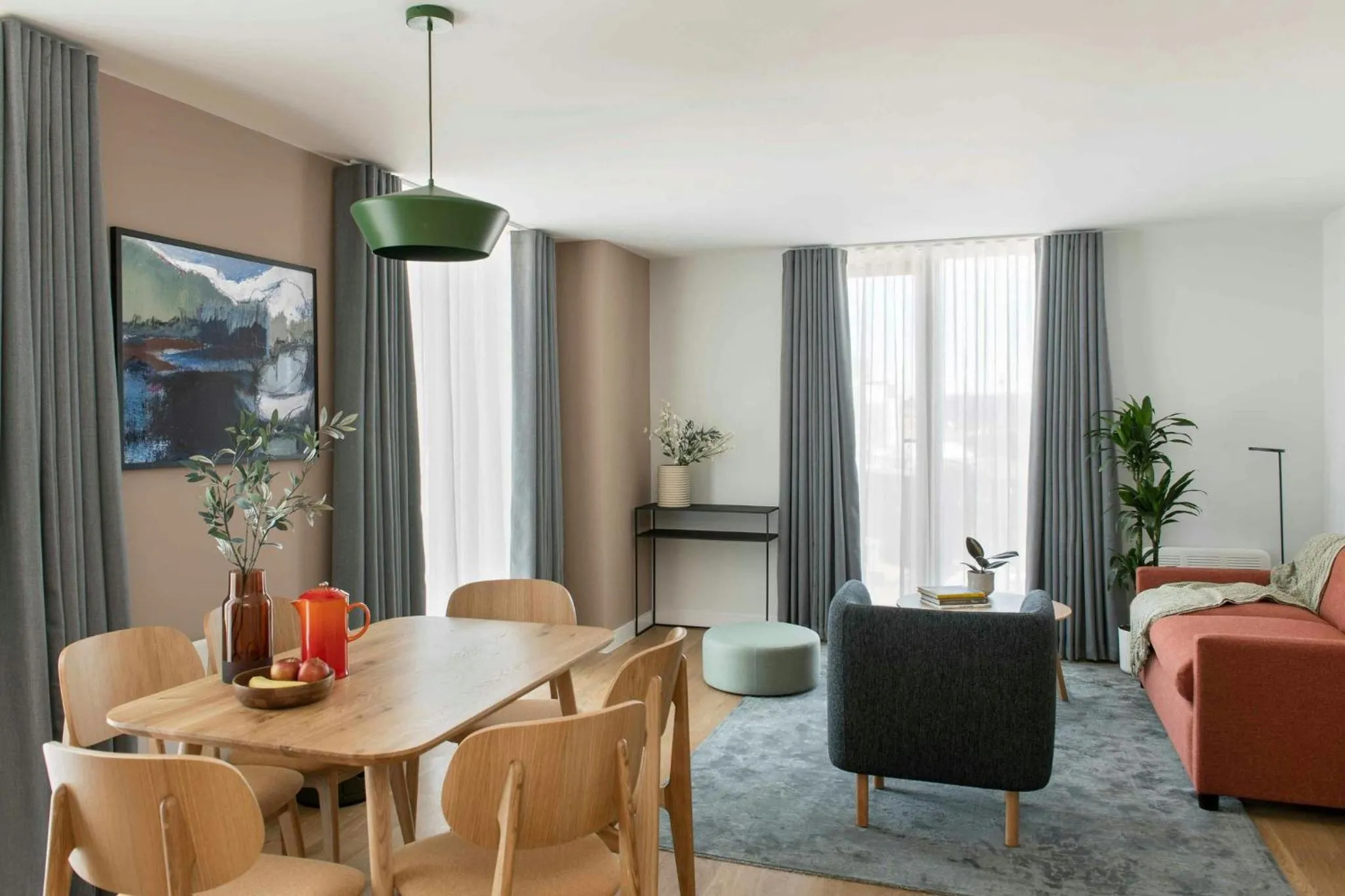 Living room in Cove Paradise Street