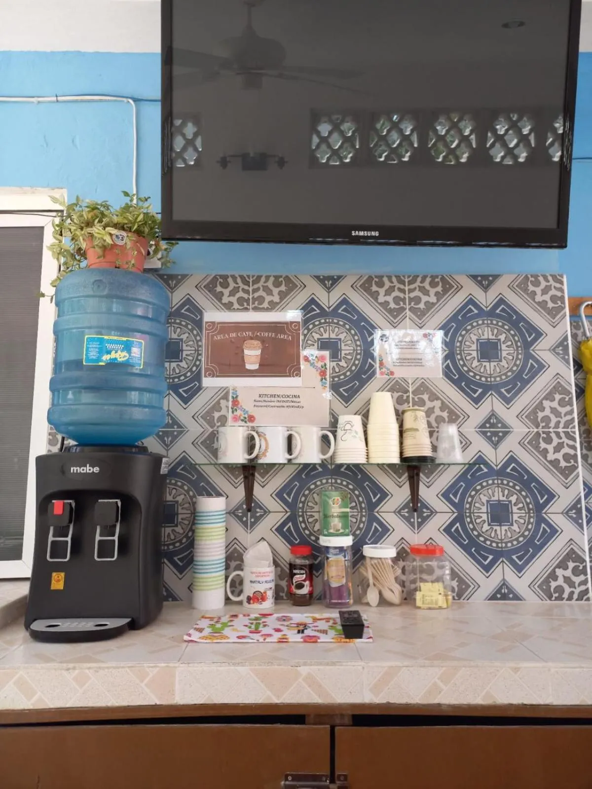 TV and multimedia in Casona del Negro Aguilar