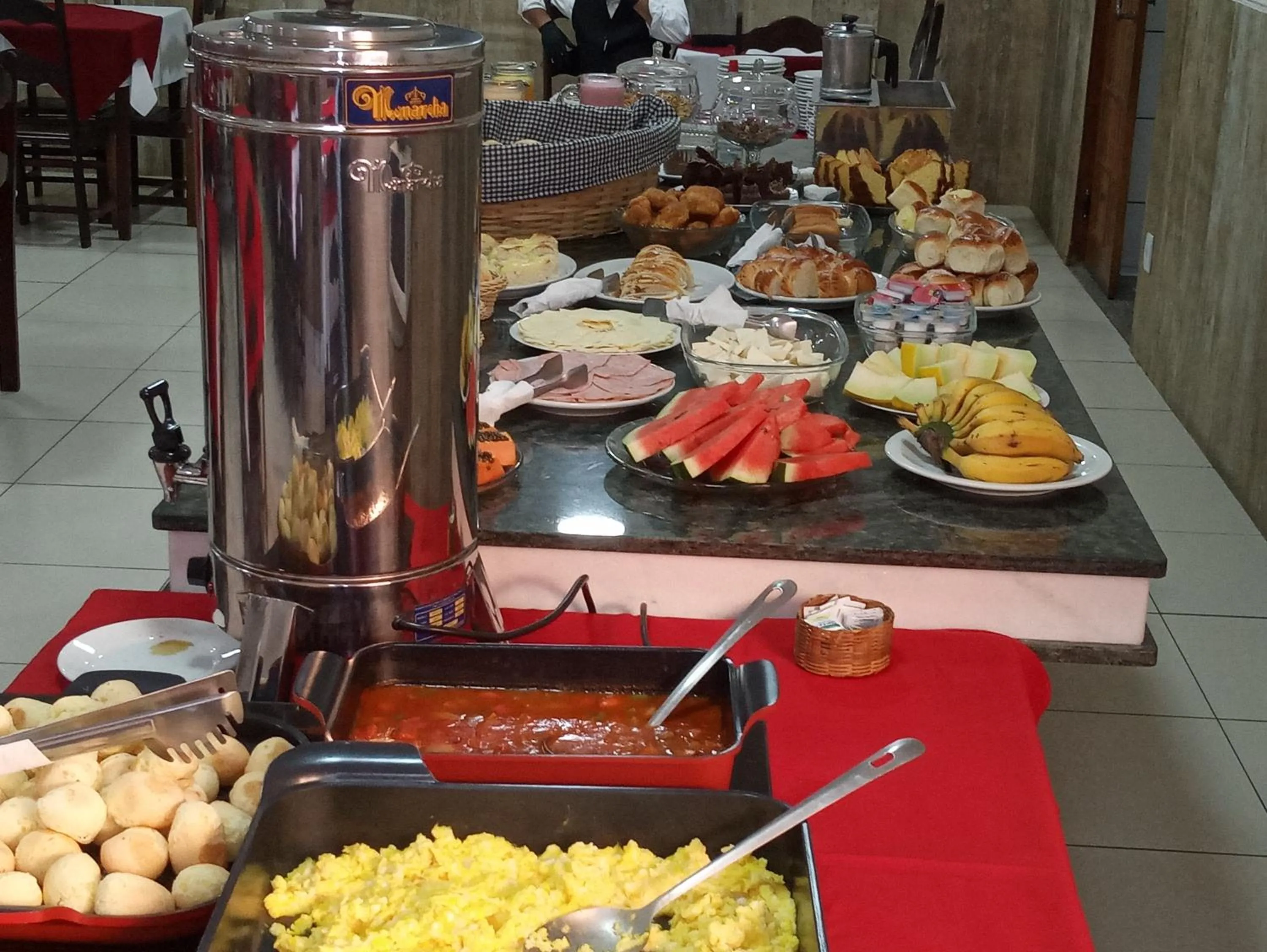 Breakfast in Hotel Alzira Imperial