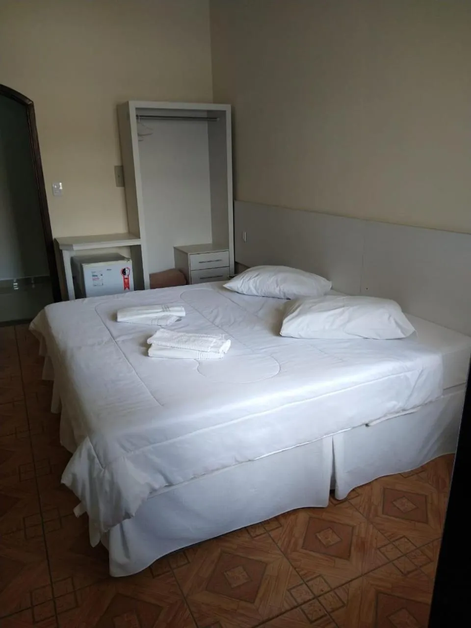 Bedroom, Bed in Hotel Alzira Imperial