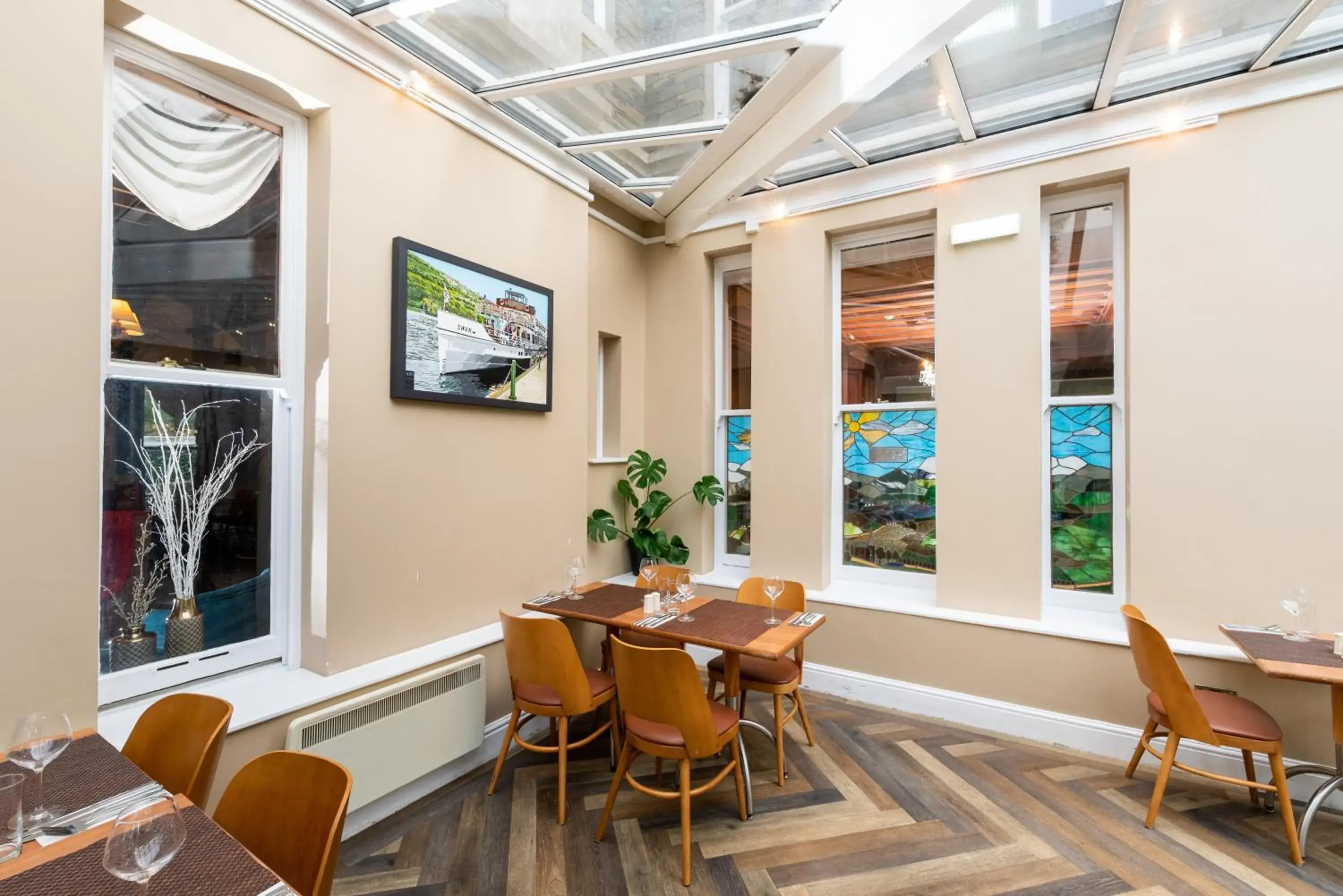 Restaurant/places to eat in Windermere Manor Hotel Restaurant/places to eat in Windermere Manor Hotel