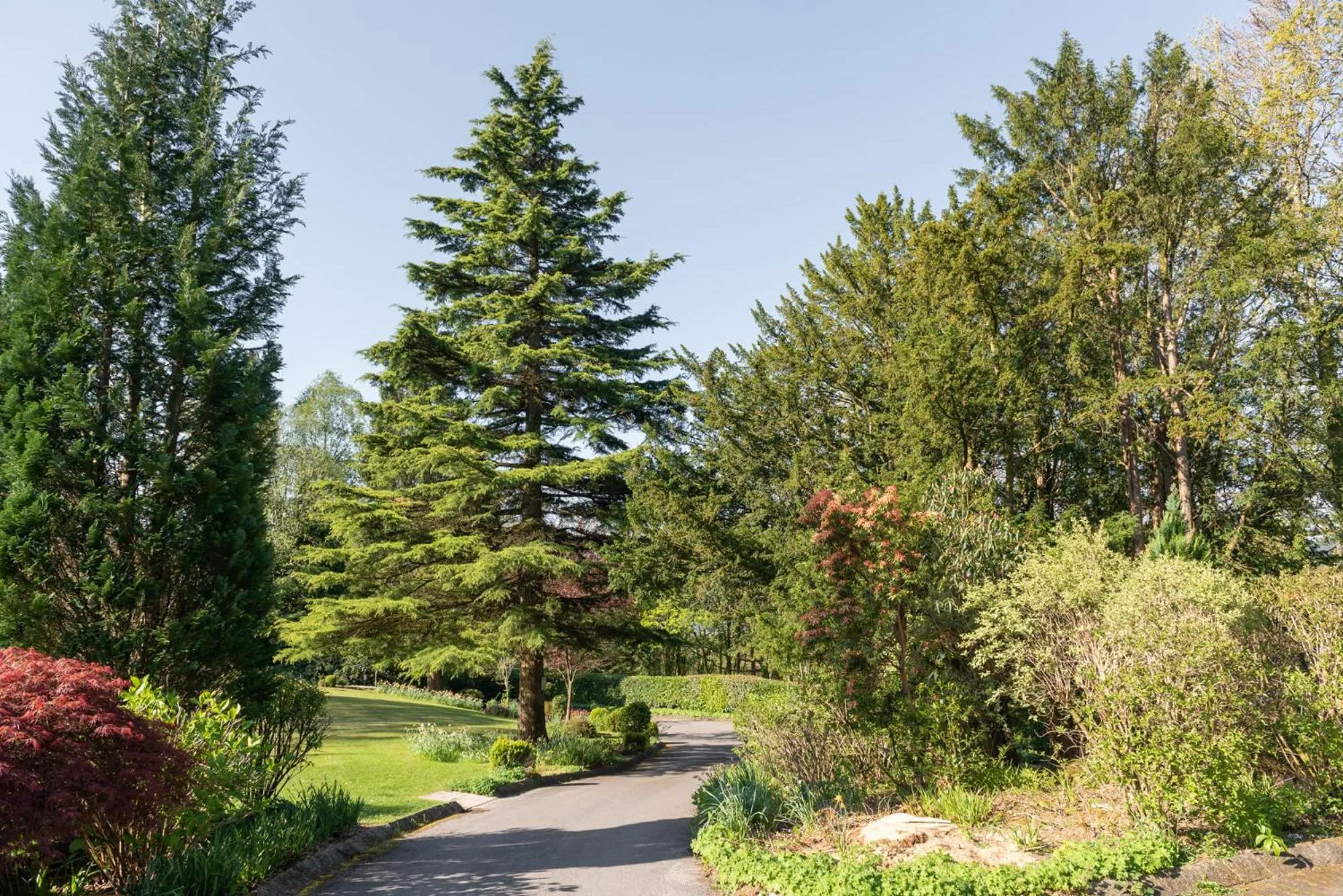 Property building in Windermere Manor Hotel