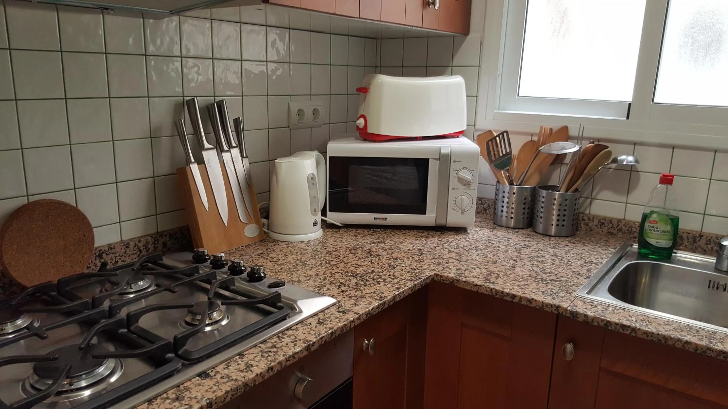 Kitchen or kitchenette in Apartamento Hector en Sitges