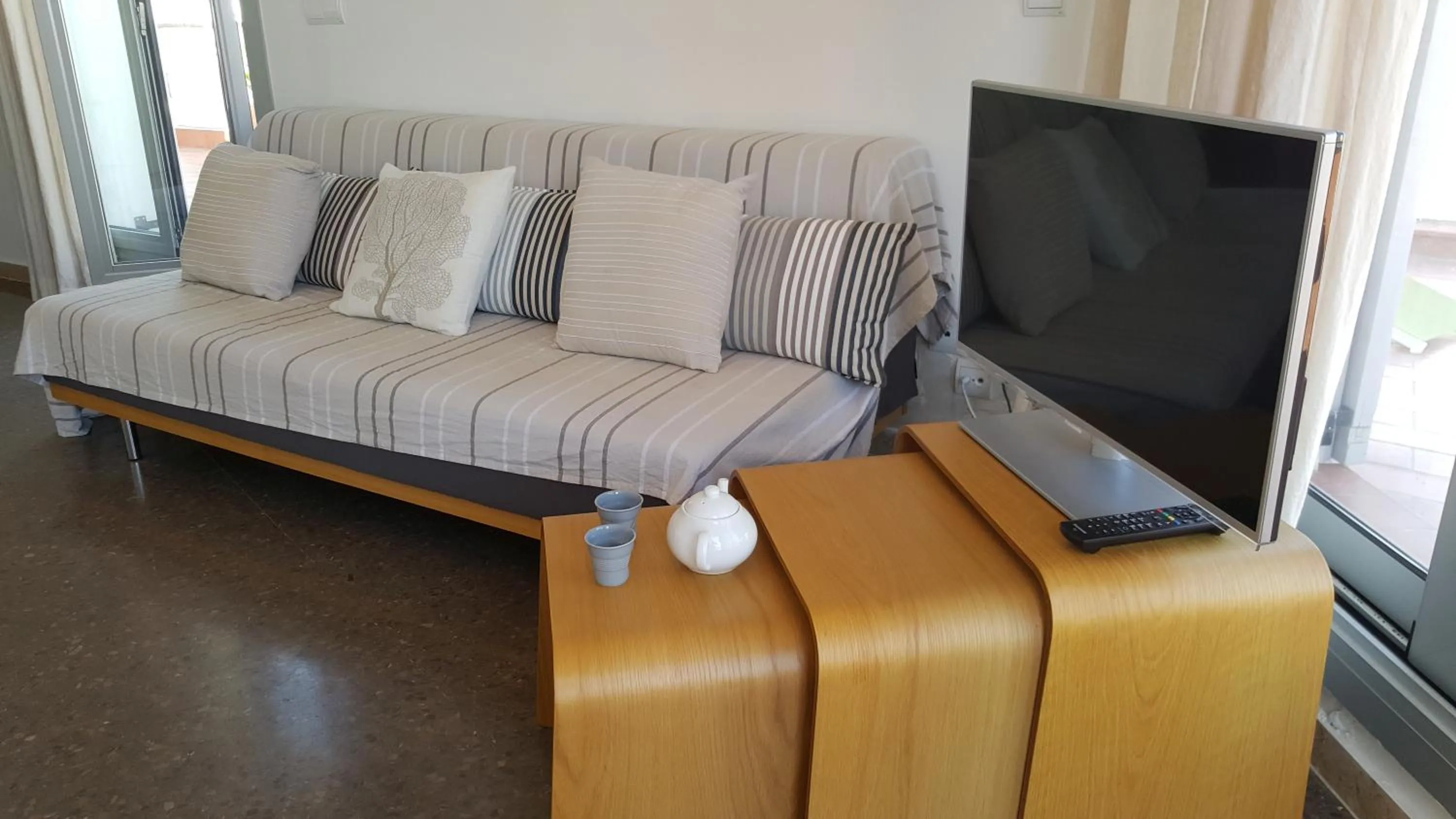 TV and multimedia in The Sky Attic Apartment