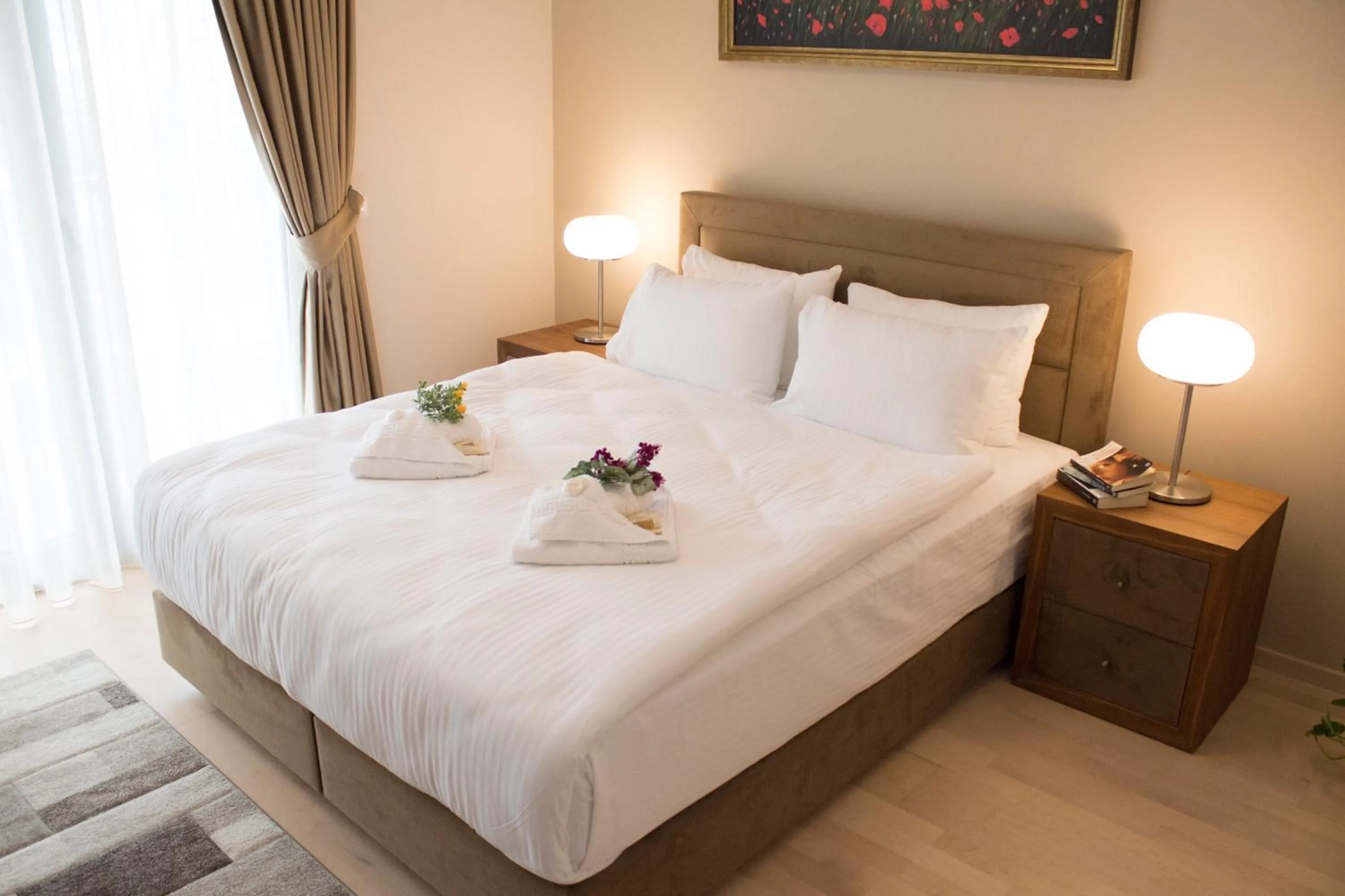 Bedroom, Bed in Capitоl Suites & Apartments