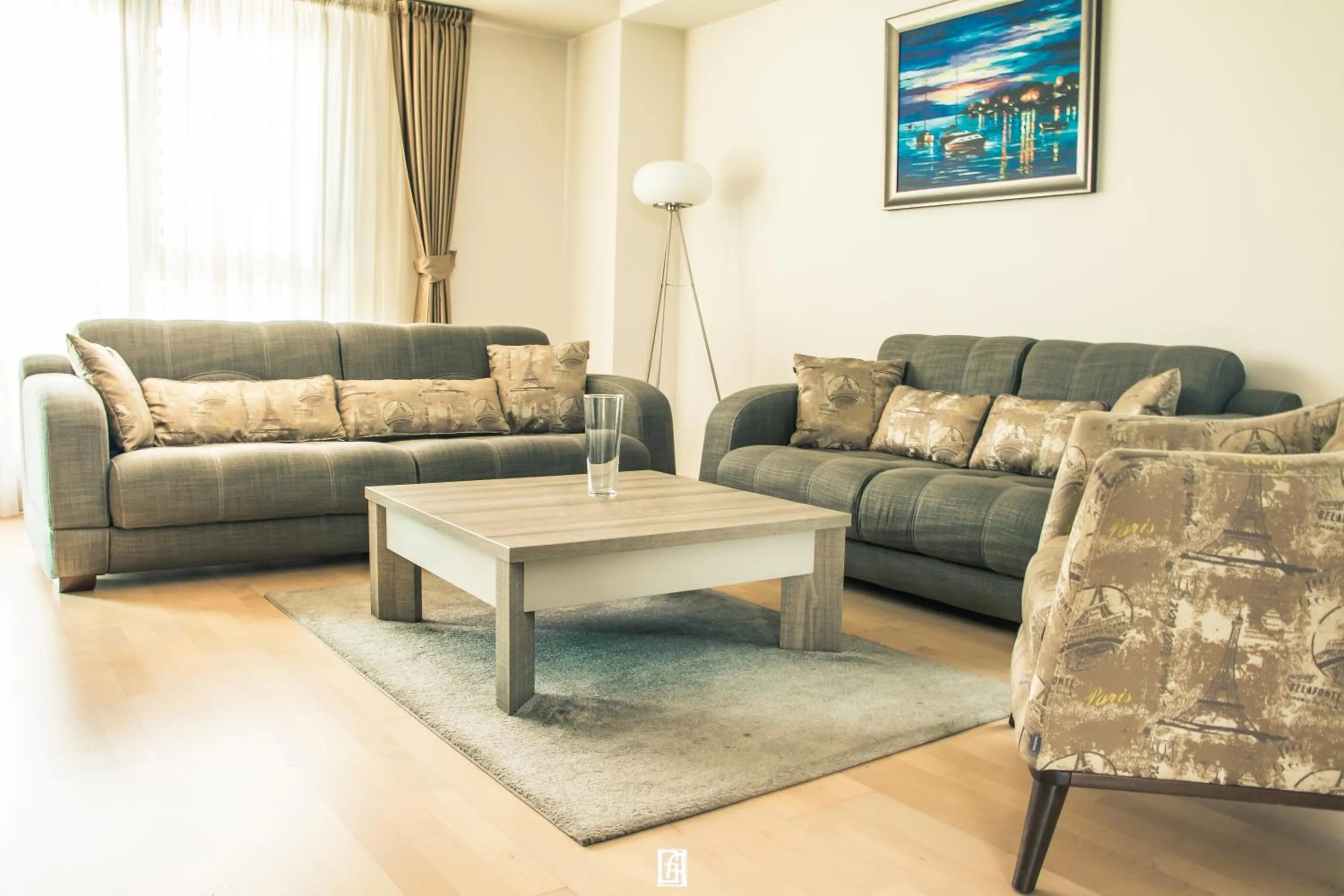 Living room in Capitоl Suites & Apartments