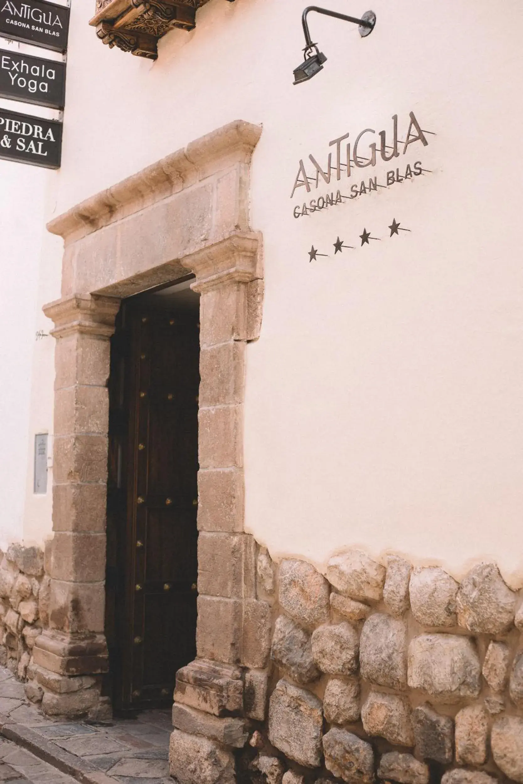 Property building in Antigua Casona San Blas Property building in Antigua Casona San Blas