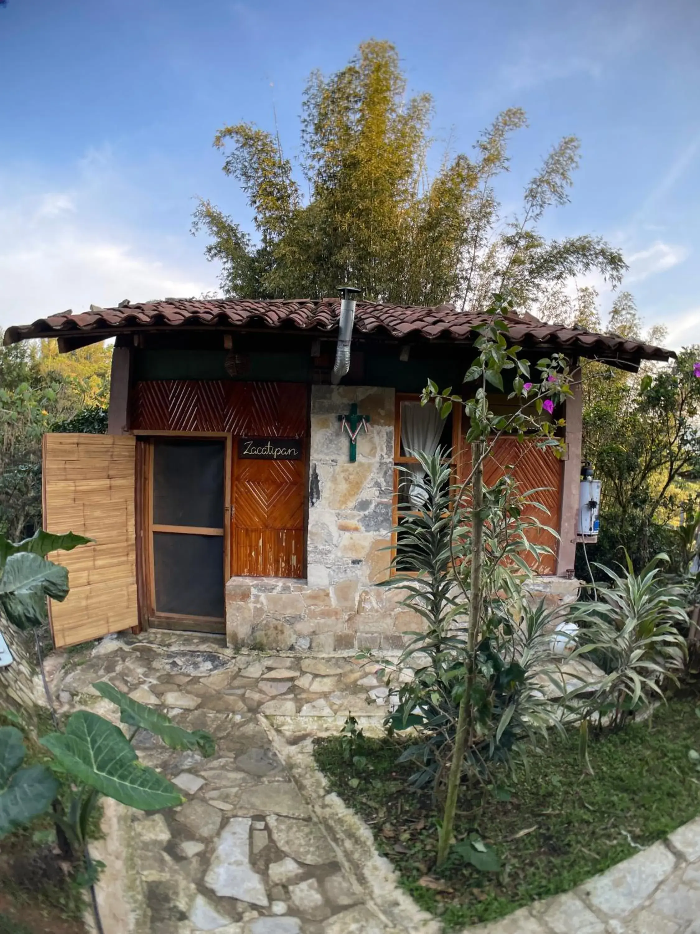 Family Room with Balcony in Cabañas Los Achicuales Family Room with Balcony in Cabañas Los Achicuales