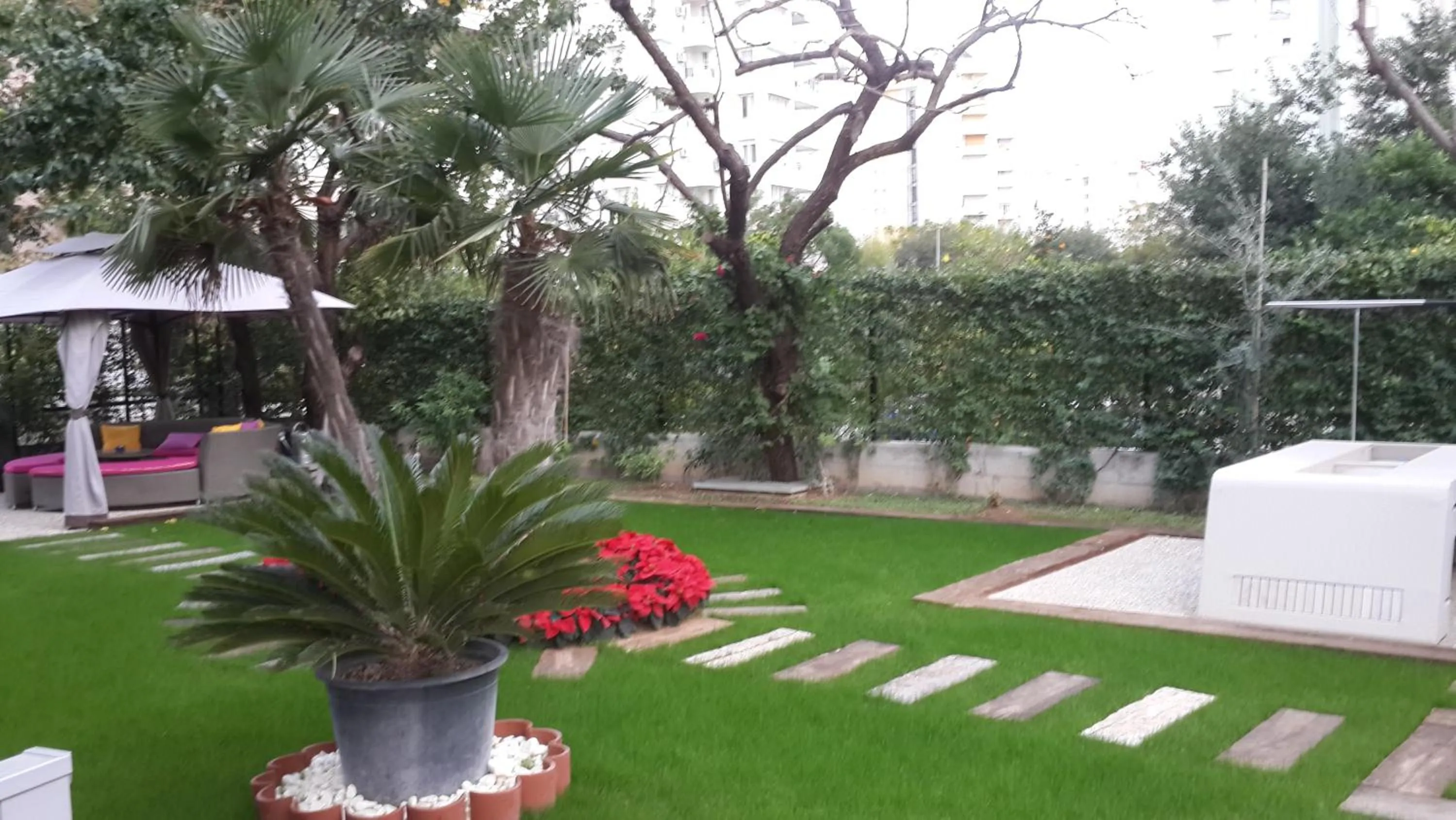 Garden view in BMK APART Otel