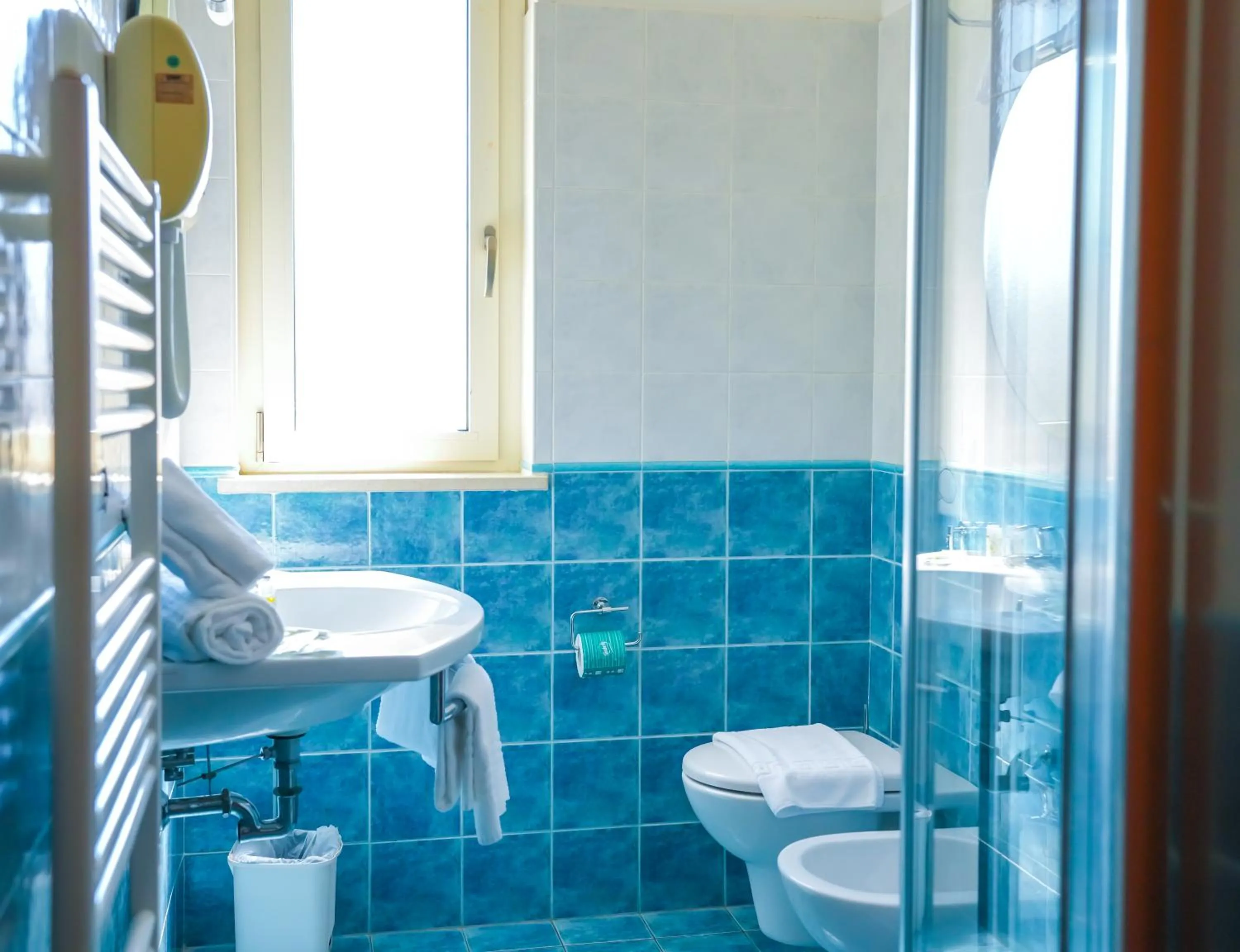 Shower in Mare Blu Residence