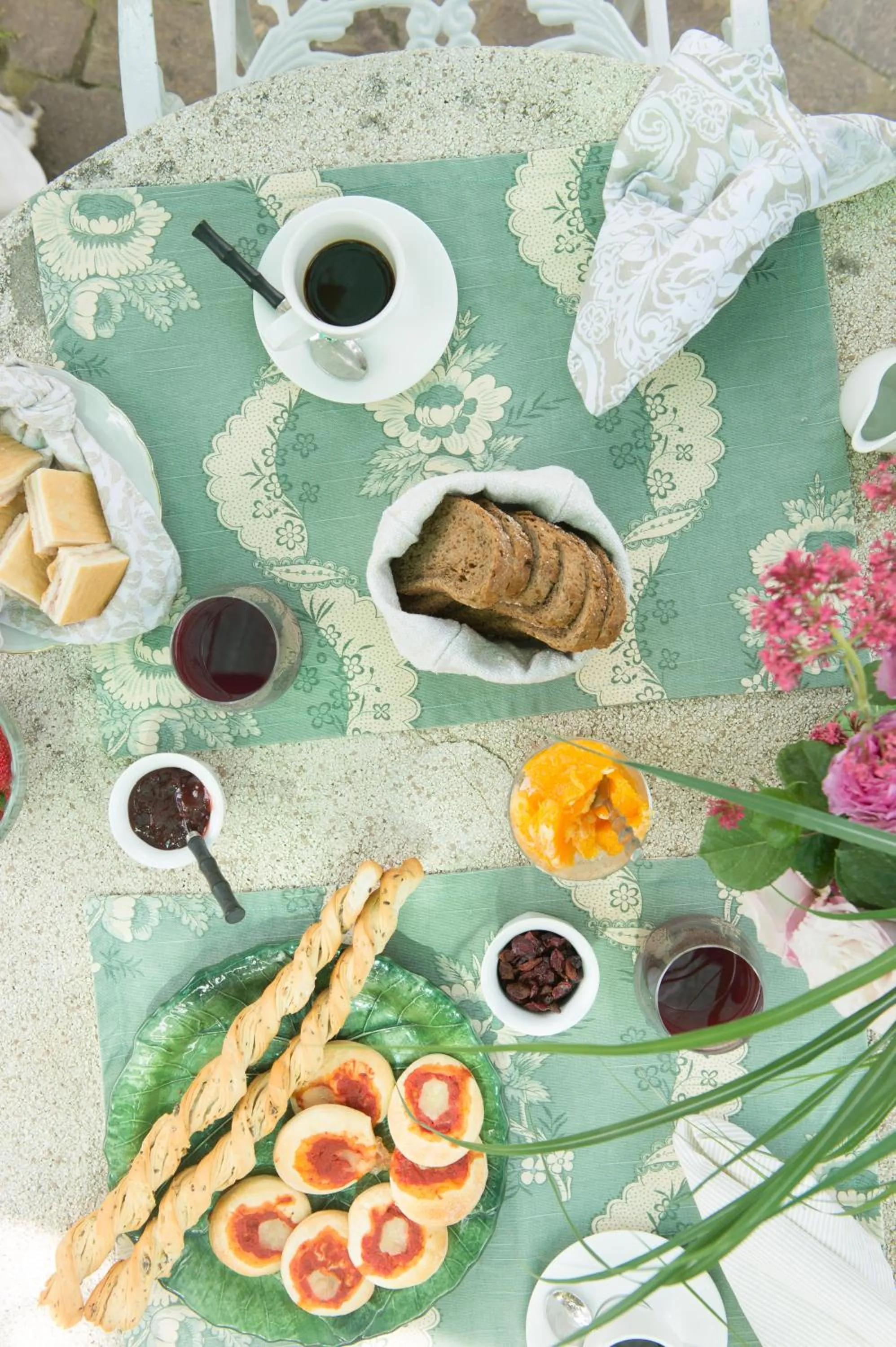 Food and drinks in Villa Arizona