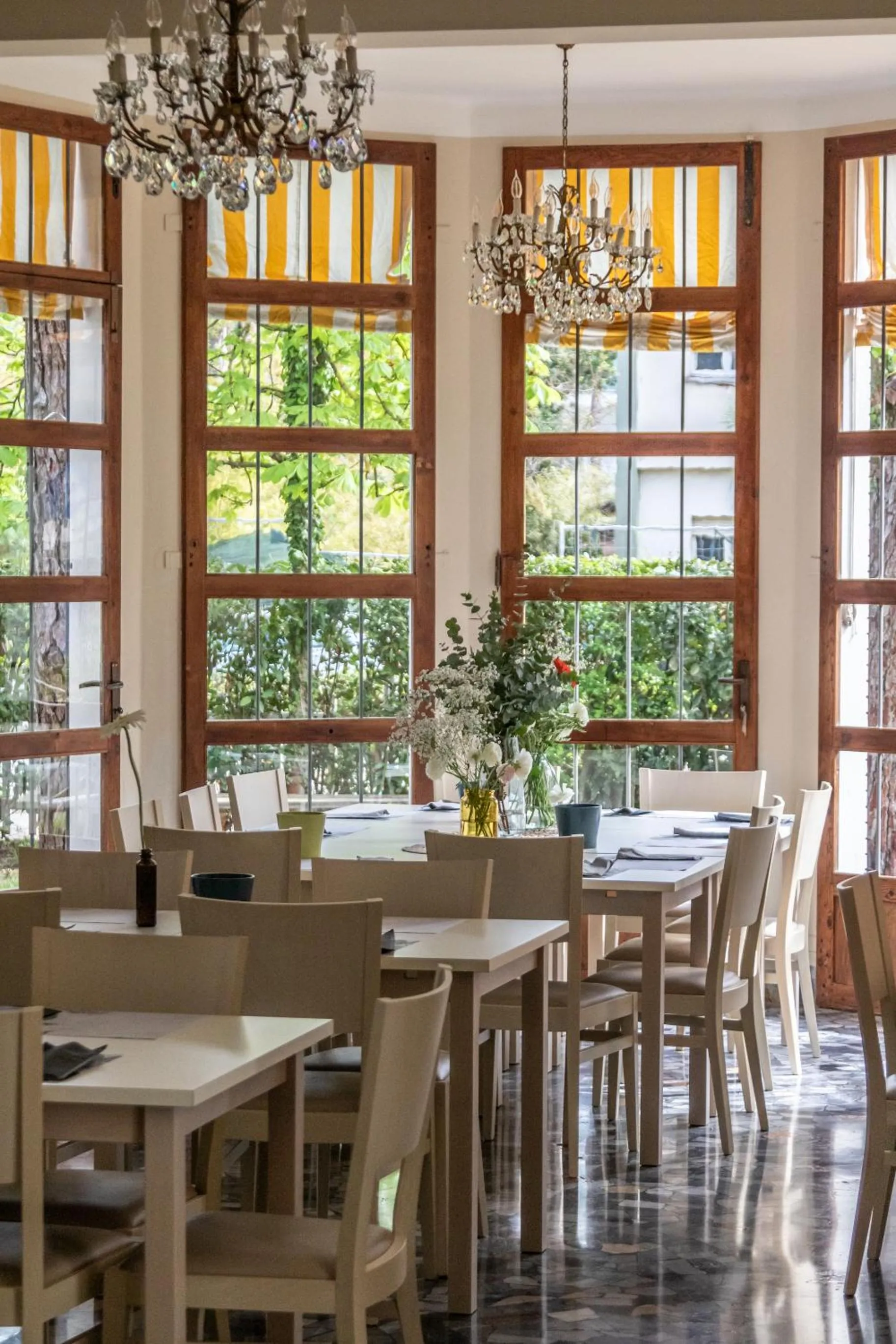 Breakfast in Villa Arizona