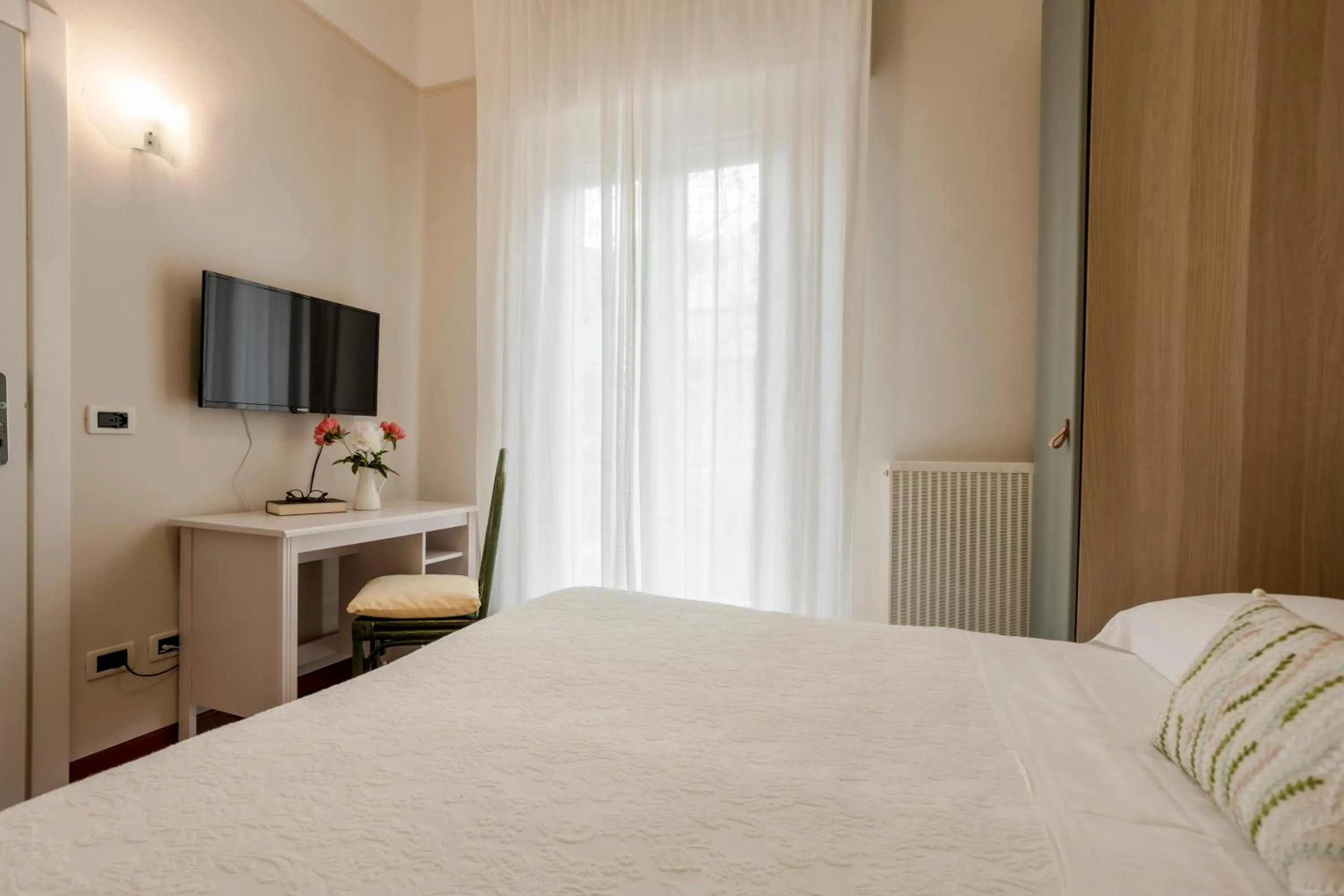 TV and multimedia, Bed in Villa Arizona