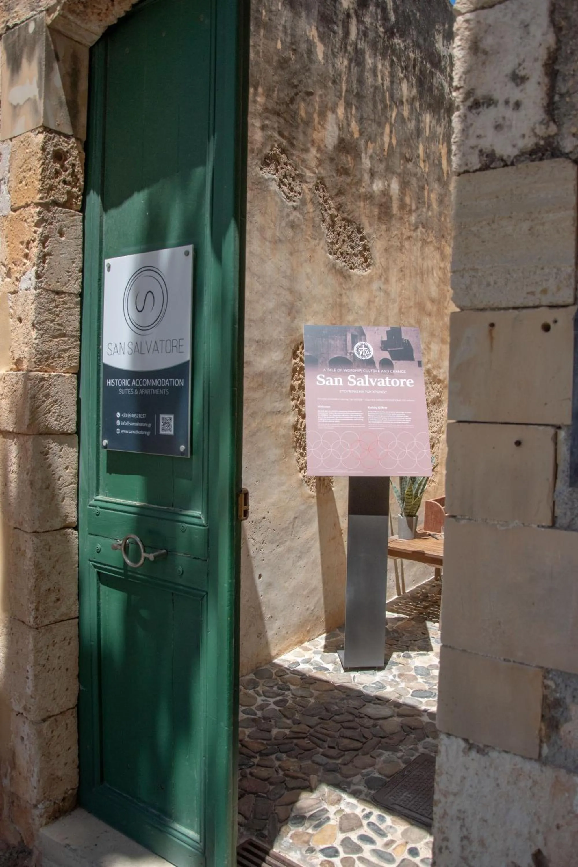 Facade/entrance in San Salvatore Monastery
