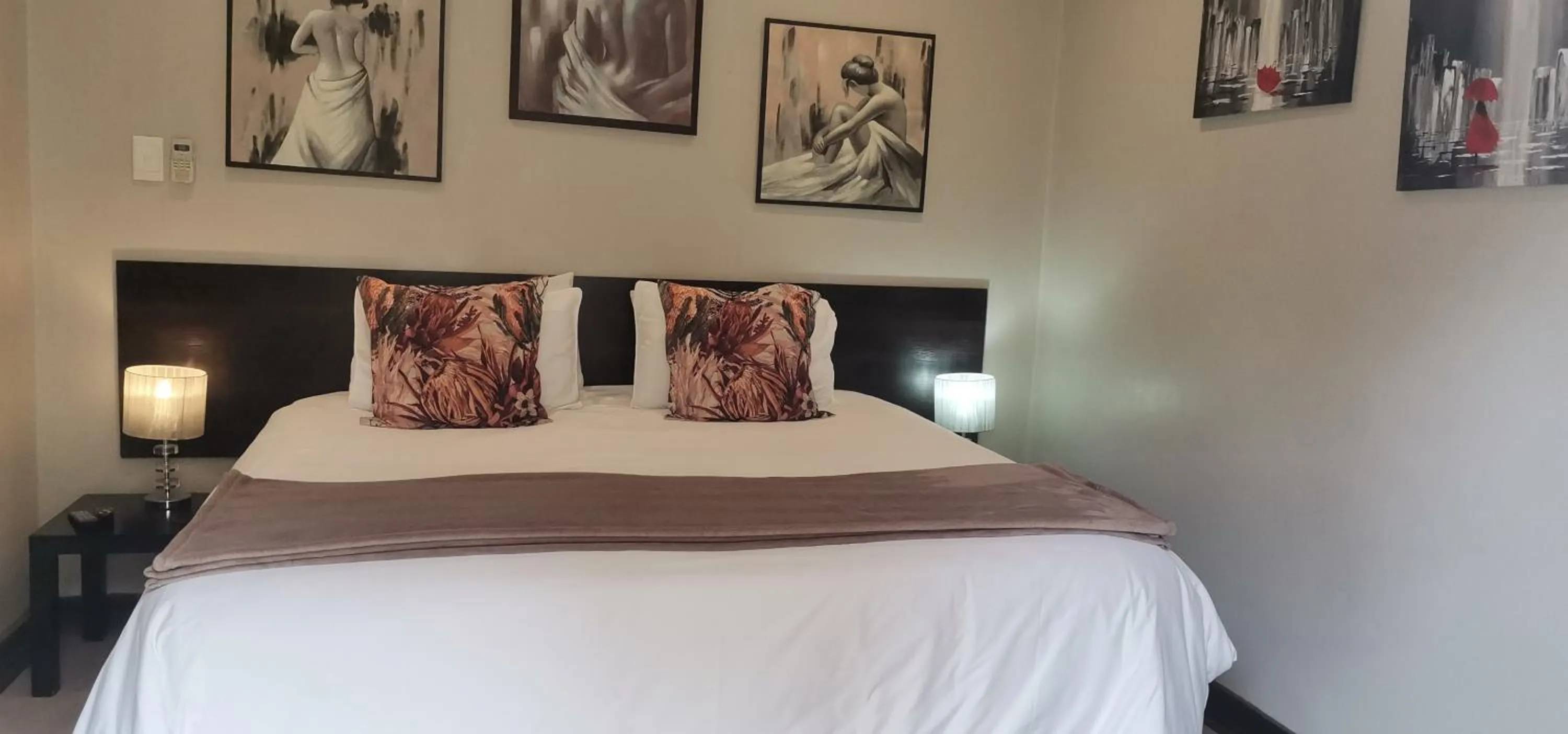 Bedroom, Bed in Giardino a 194