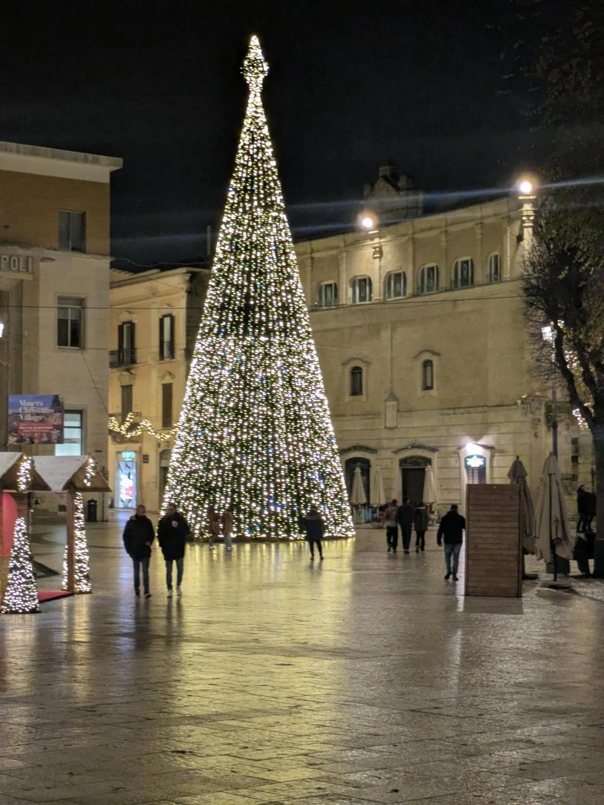 Nearby landmark in Corte dei Venti
