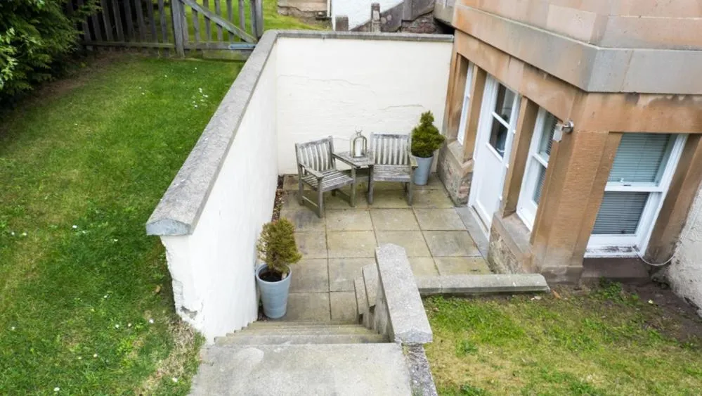 Patio in Invernairne