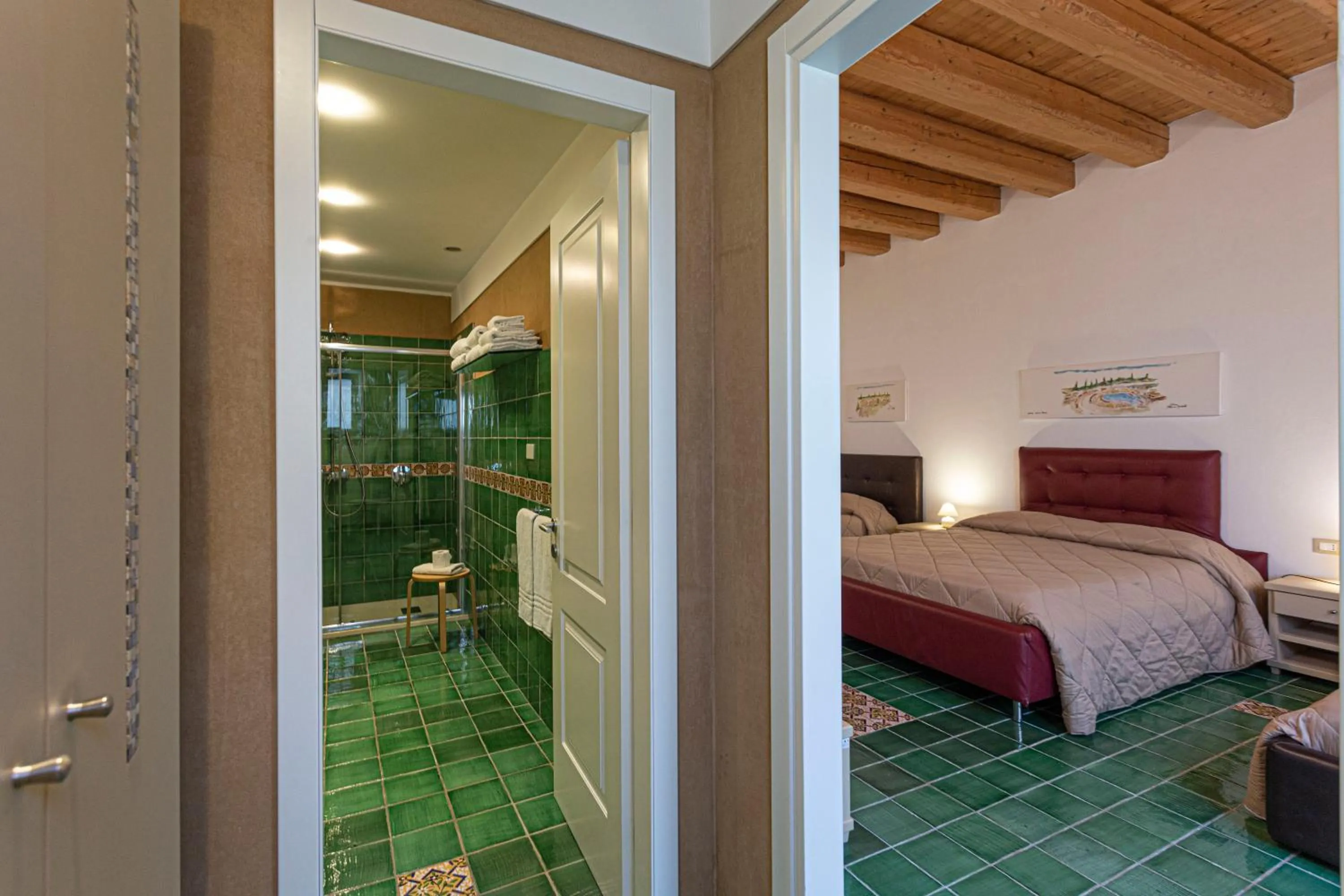 Photo of the whole room, Bed in Hotel Casale Milocca