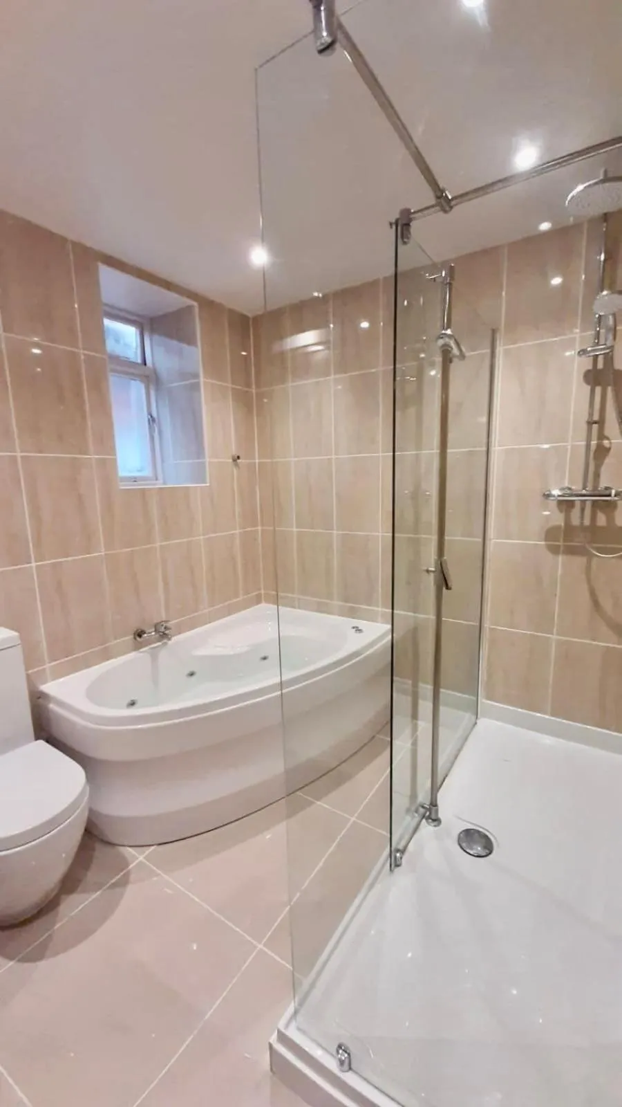 Bathroom in Hotel Coco