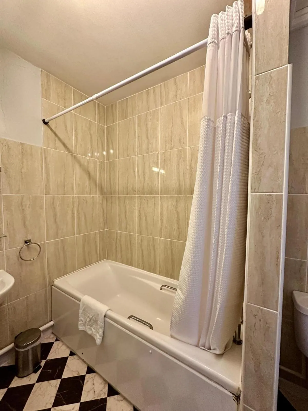 Bathroom in Hotel Coco