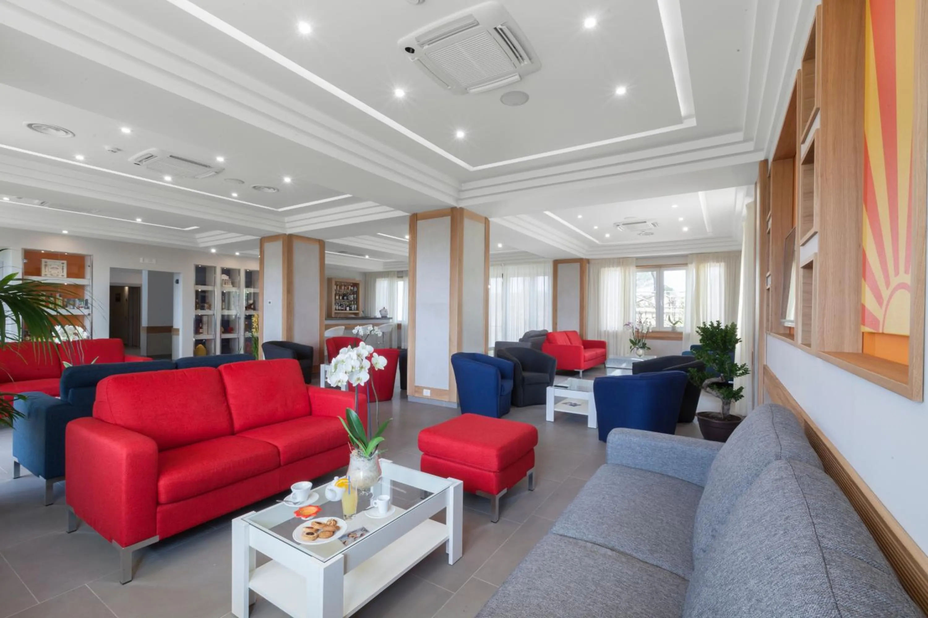 Communal lounge/ TV room in Hotel O Sole Mio