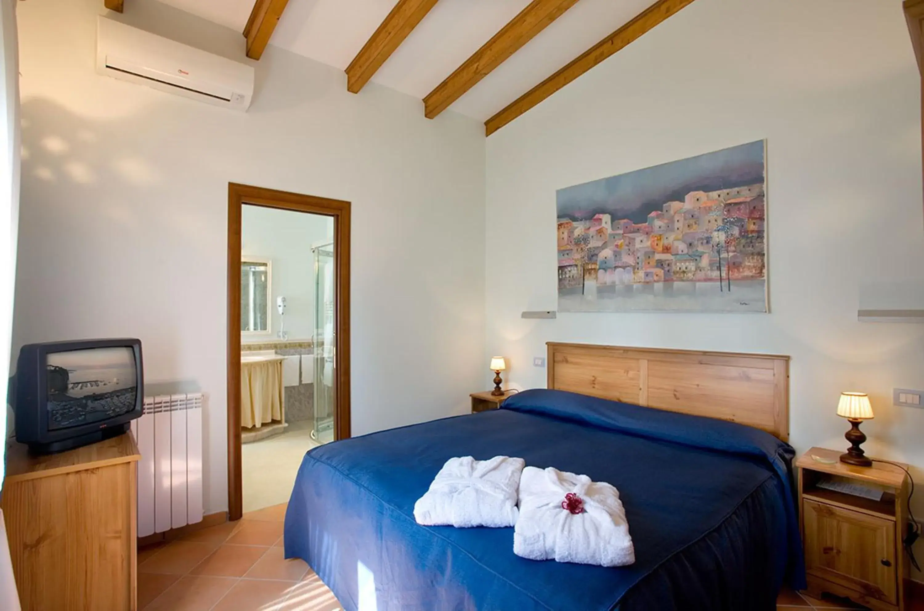 Food close-up, Bed in Hotel O Sole Mio Food close-up, Bed in Hotel O Sole Mio