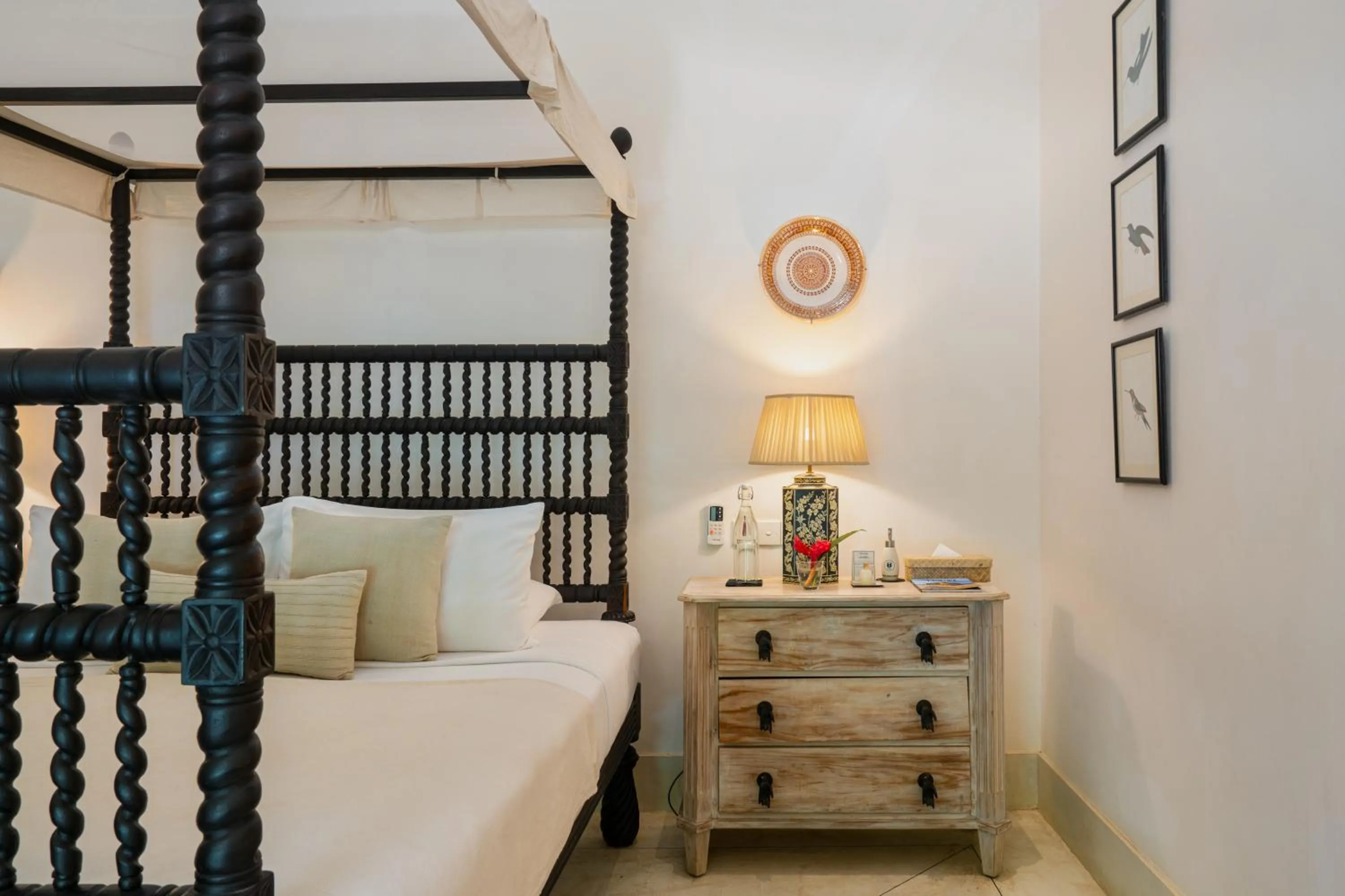Bedroom, Bed in Taru Villas Rampart Street - Galle Fort