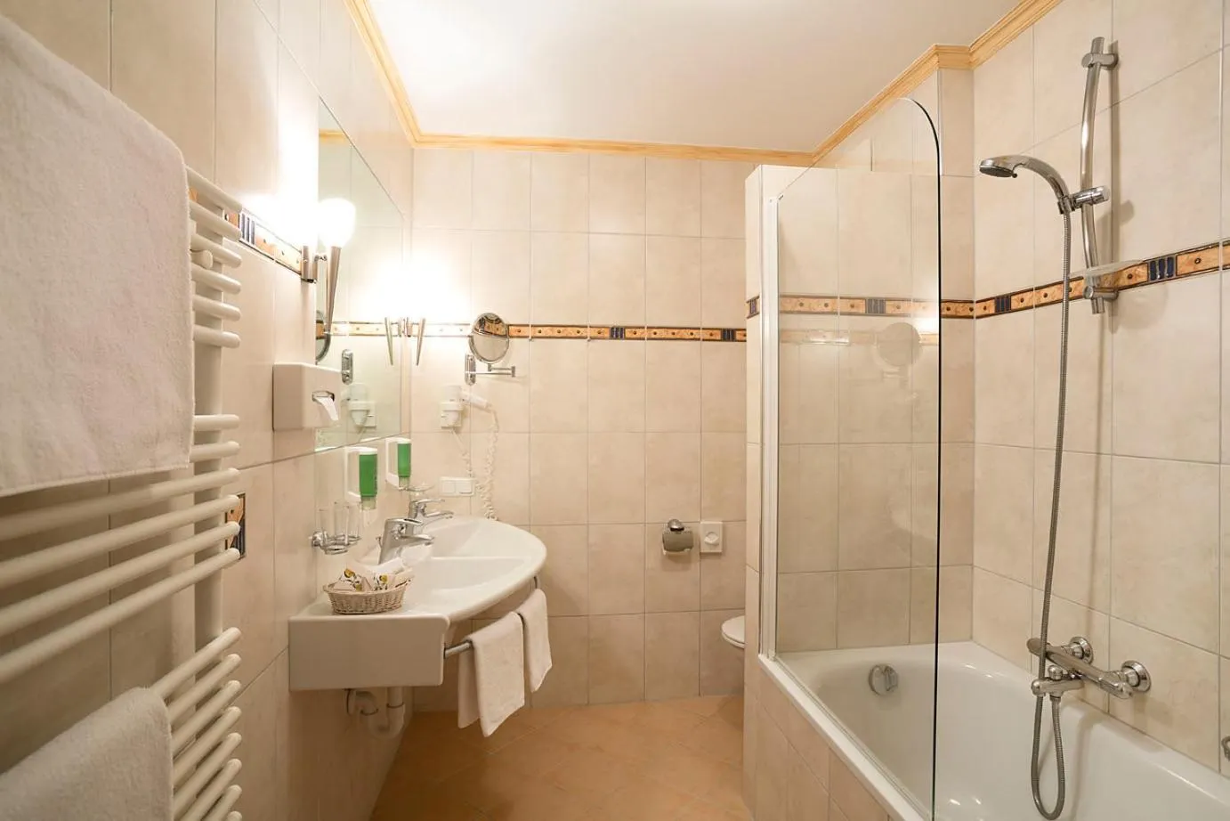 Bathroom in Hotel Auhof