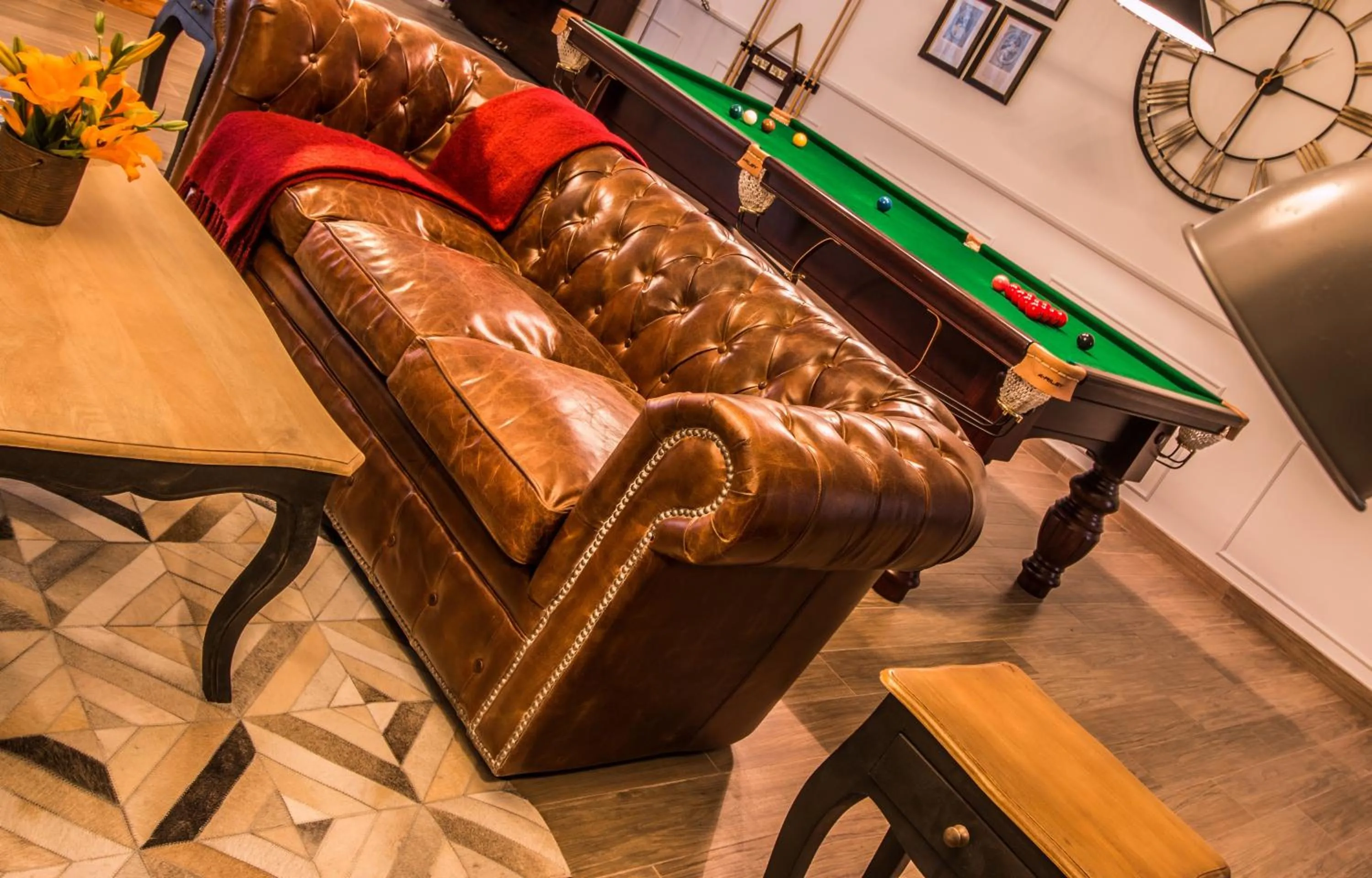 Communal lounge/ TV room in BB De Rohan