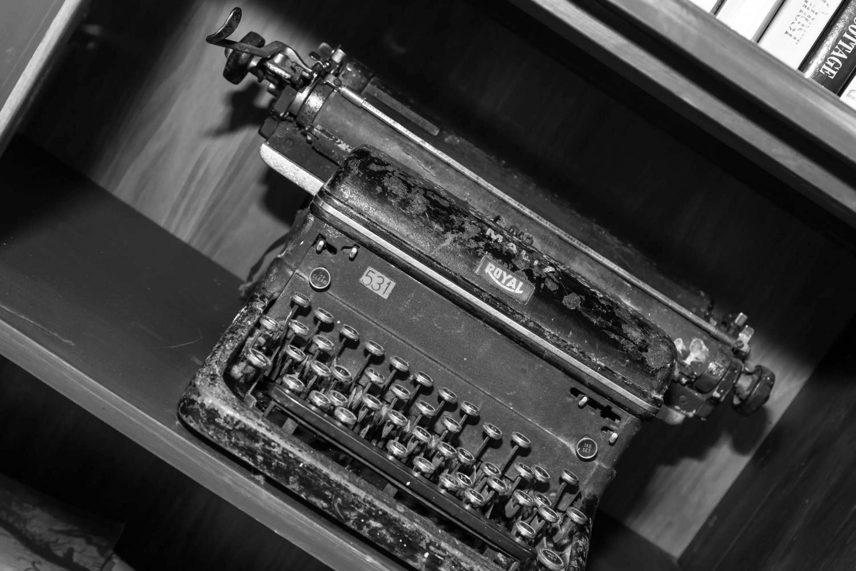 Decorative detail in BB De Rohan